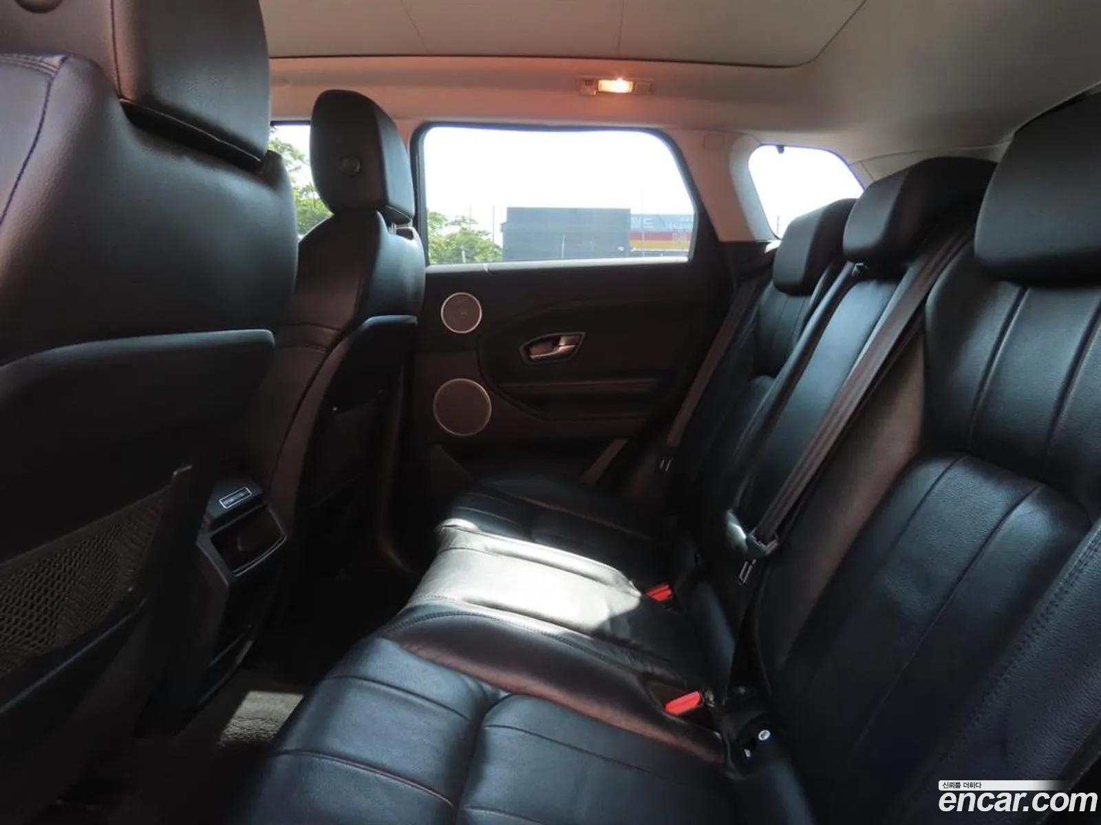 Land Rover Range Rover Evoque 2016 — 3