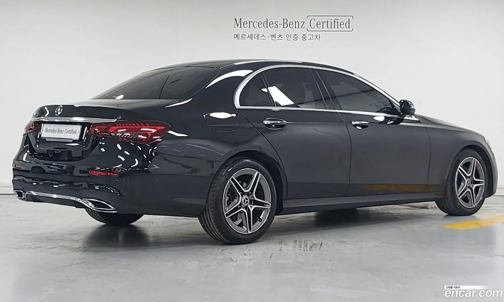 Mercedes-Benz E-Class W213 2023 — 8
