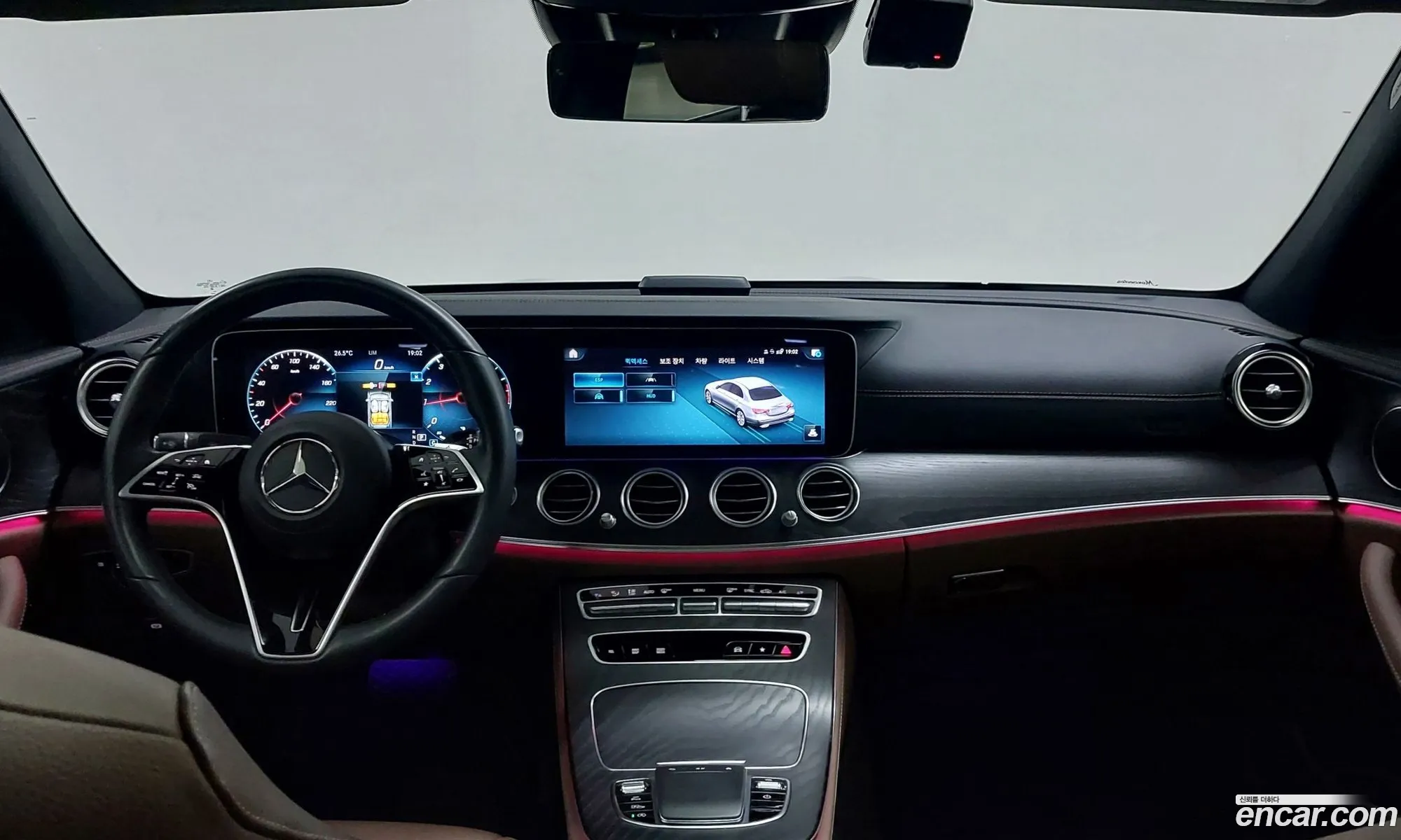 Mercedes-Benz E-Class W213 2023 — 11