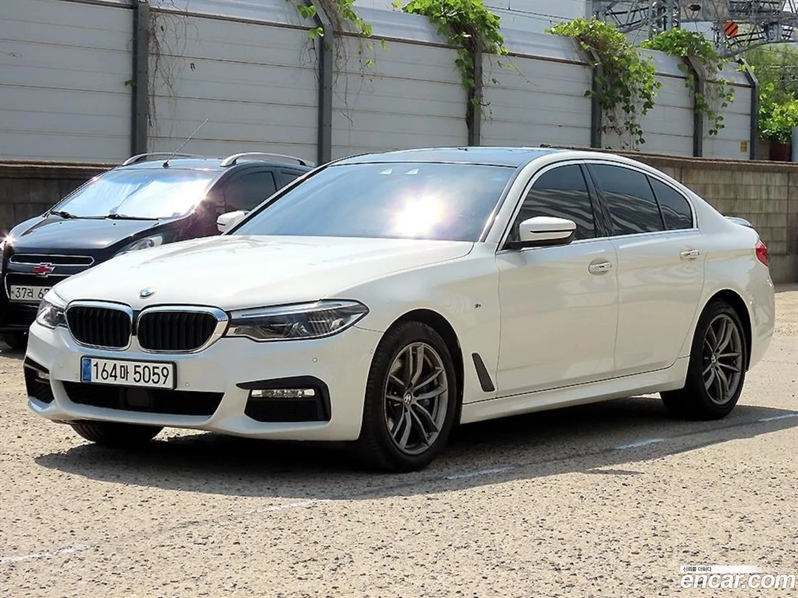 BMW 5 Series 2018 — 16