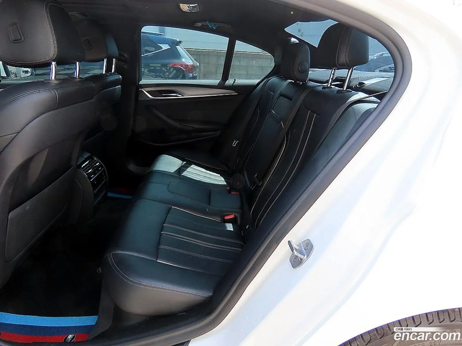 BMW 5 Series 2018 — 19
