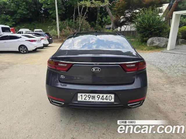 Kia K7 2017 — 3