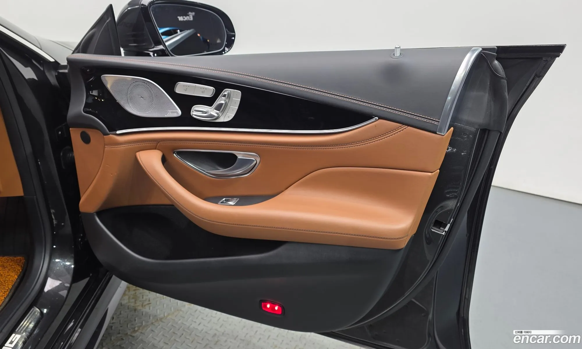 Mercedes-Benz AMG GT 2021 — 27