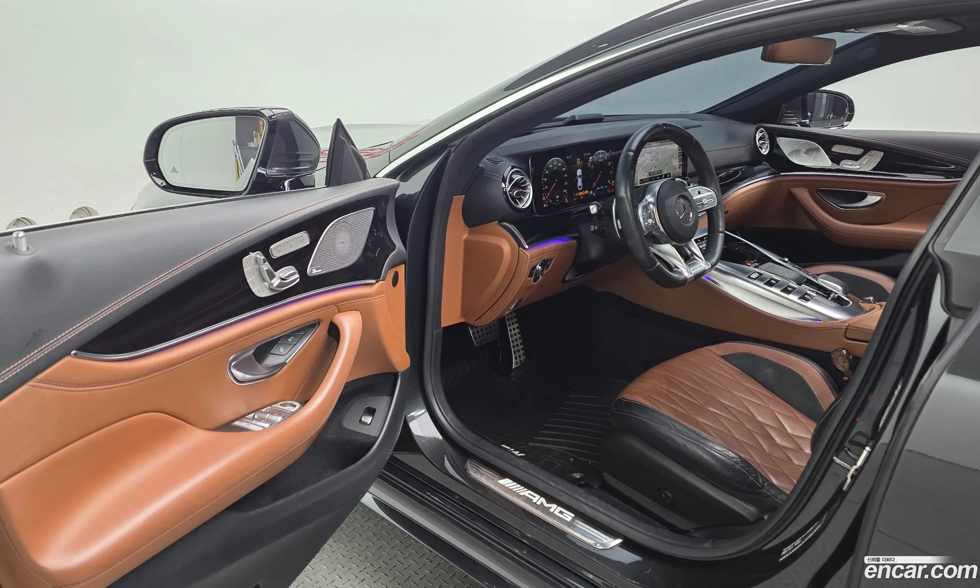 Mercedes-Benz AMG GT 2021 — 30