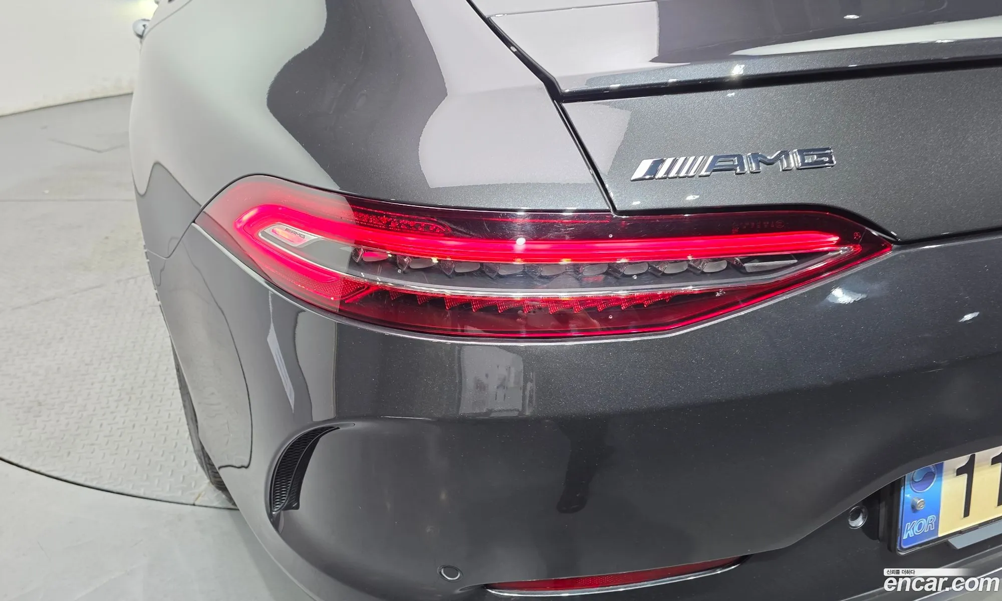 Mercedes-Benz AMG GT 2021 — 19