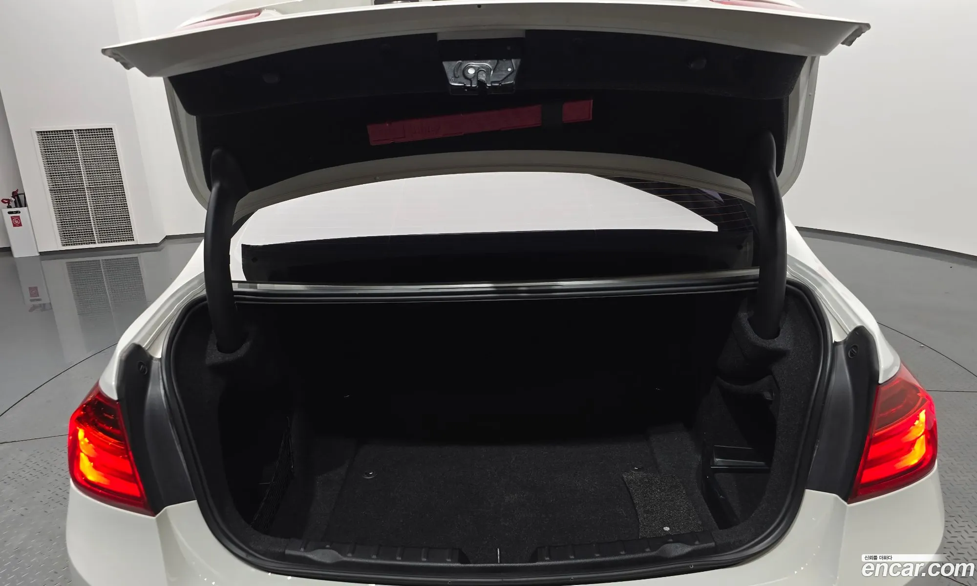BMW 3 Series 2013 WBA3D310XDF252582 — 8
