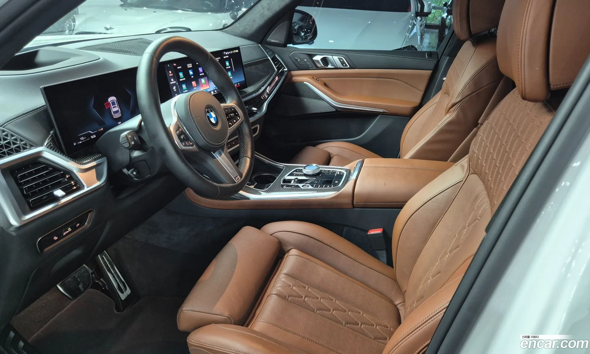 BMW X7 2025 — 7