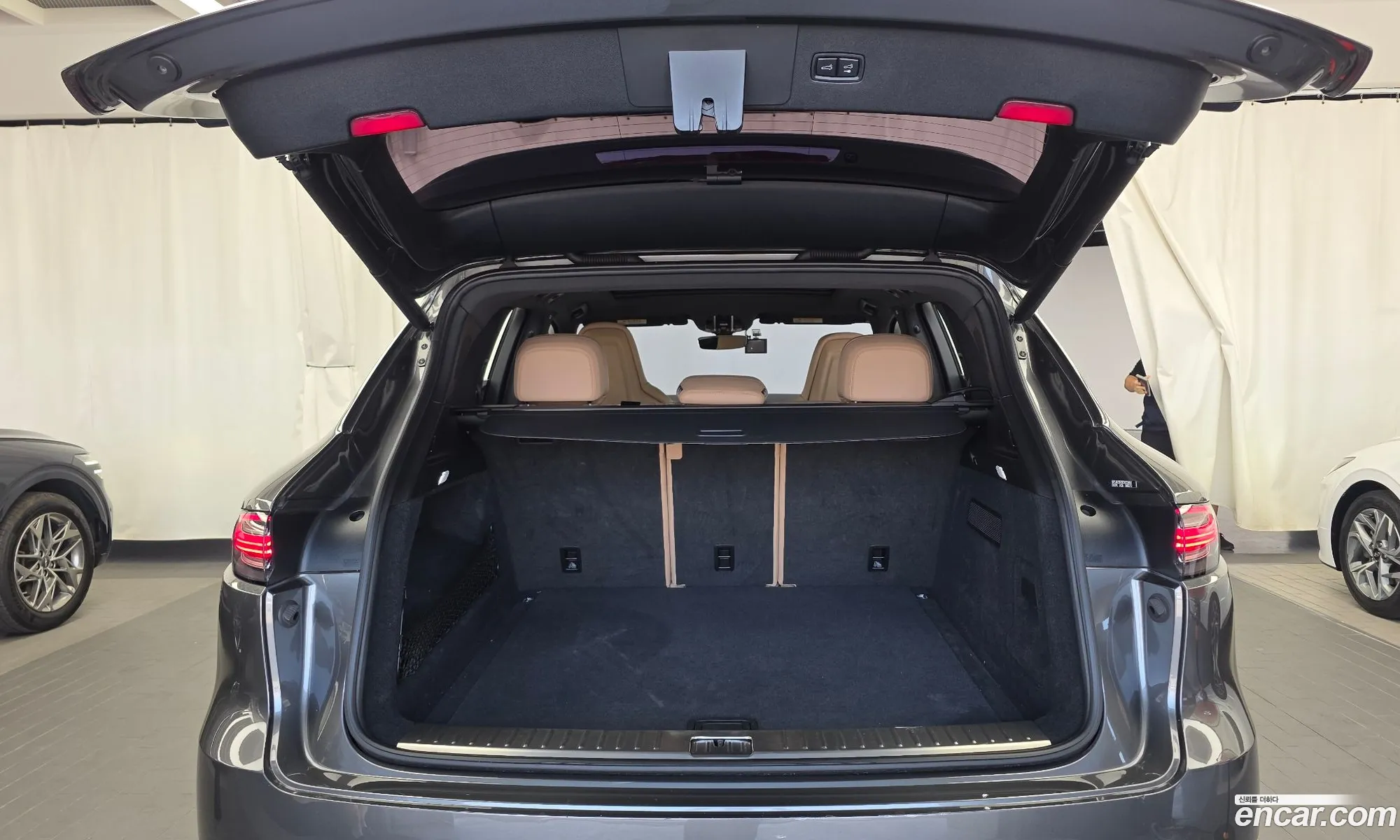 Porsche Cayenne 2019 WP1AA29YXKDA23964 — 3