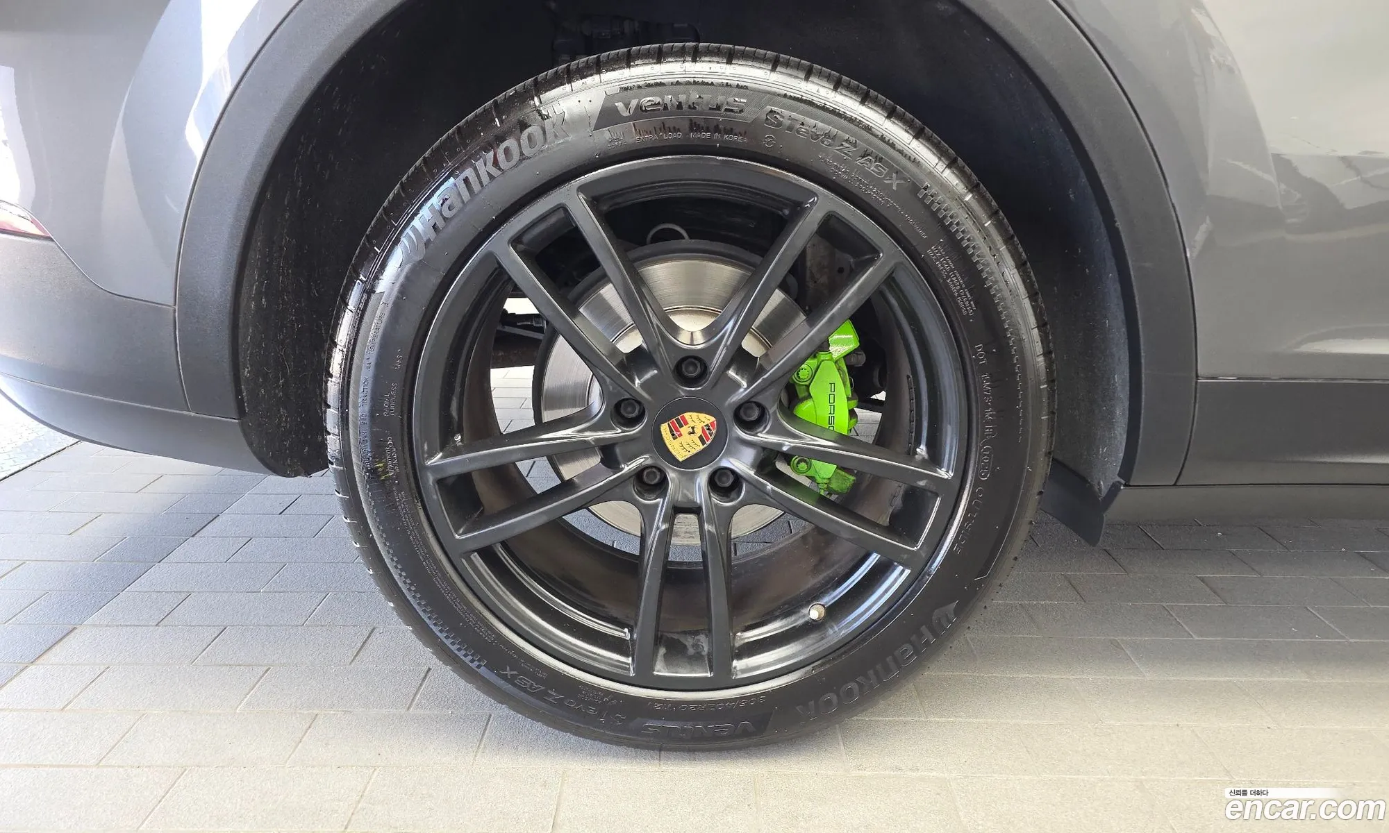 Porsche Cayenne 2019 WP1AA29YXKDA23964 — 25