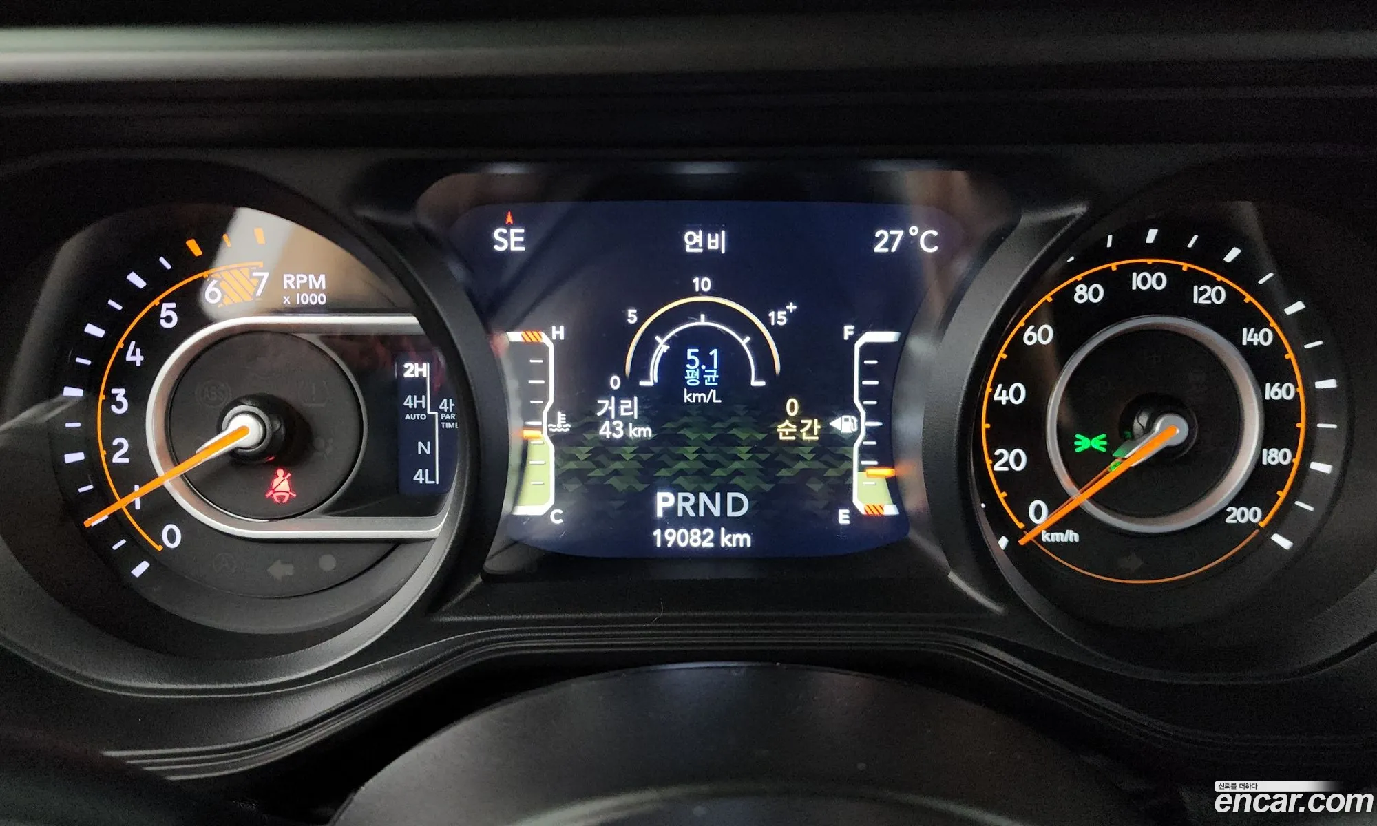 Jeep Wrangler 2024 — 16