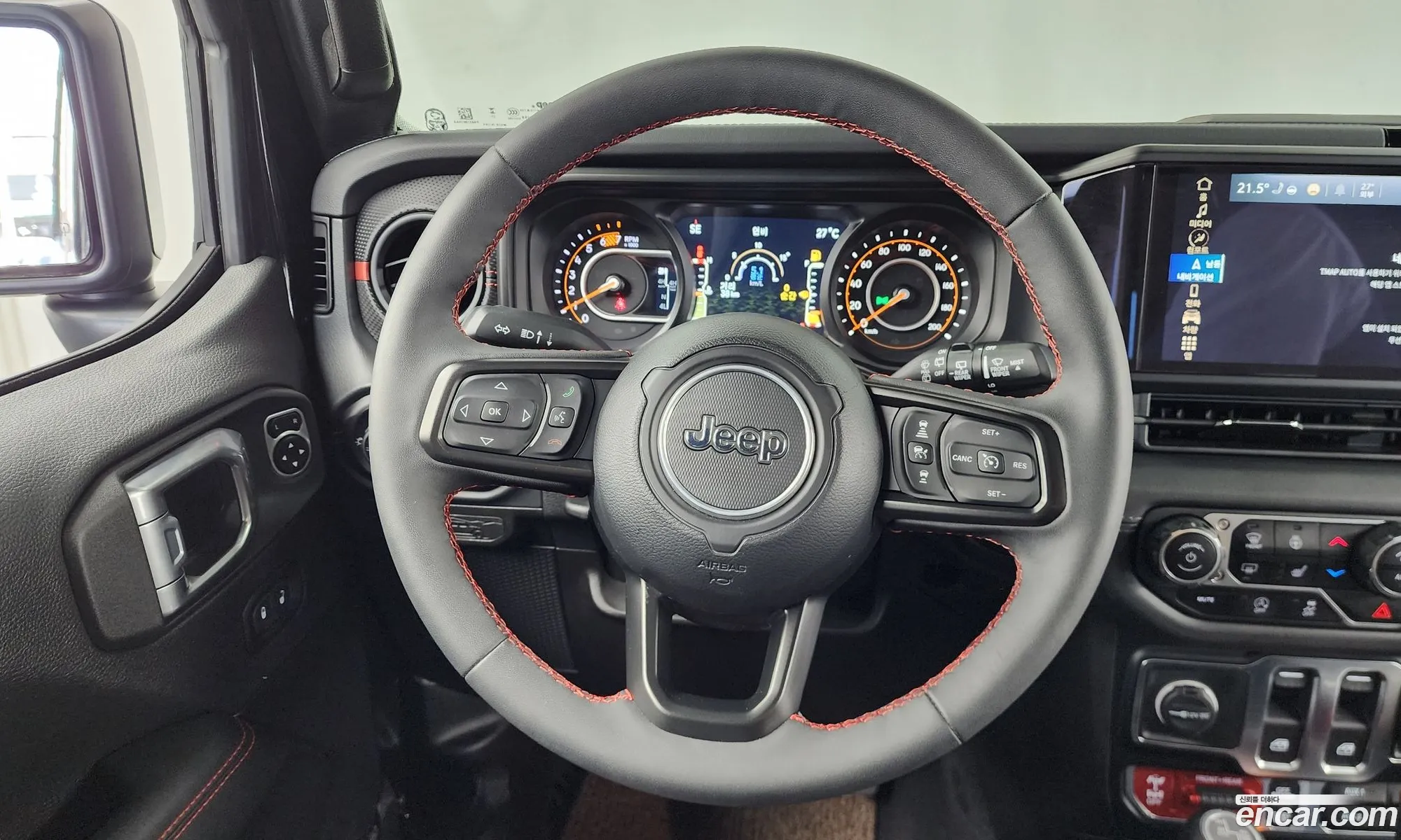 Jeep Wrangler 2024 — 21