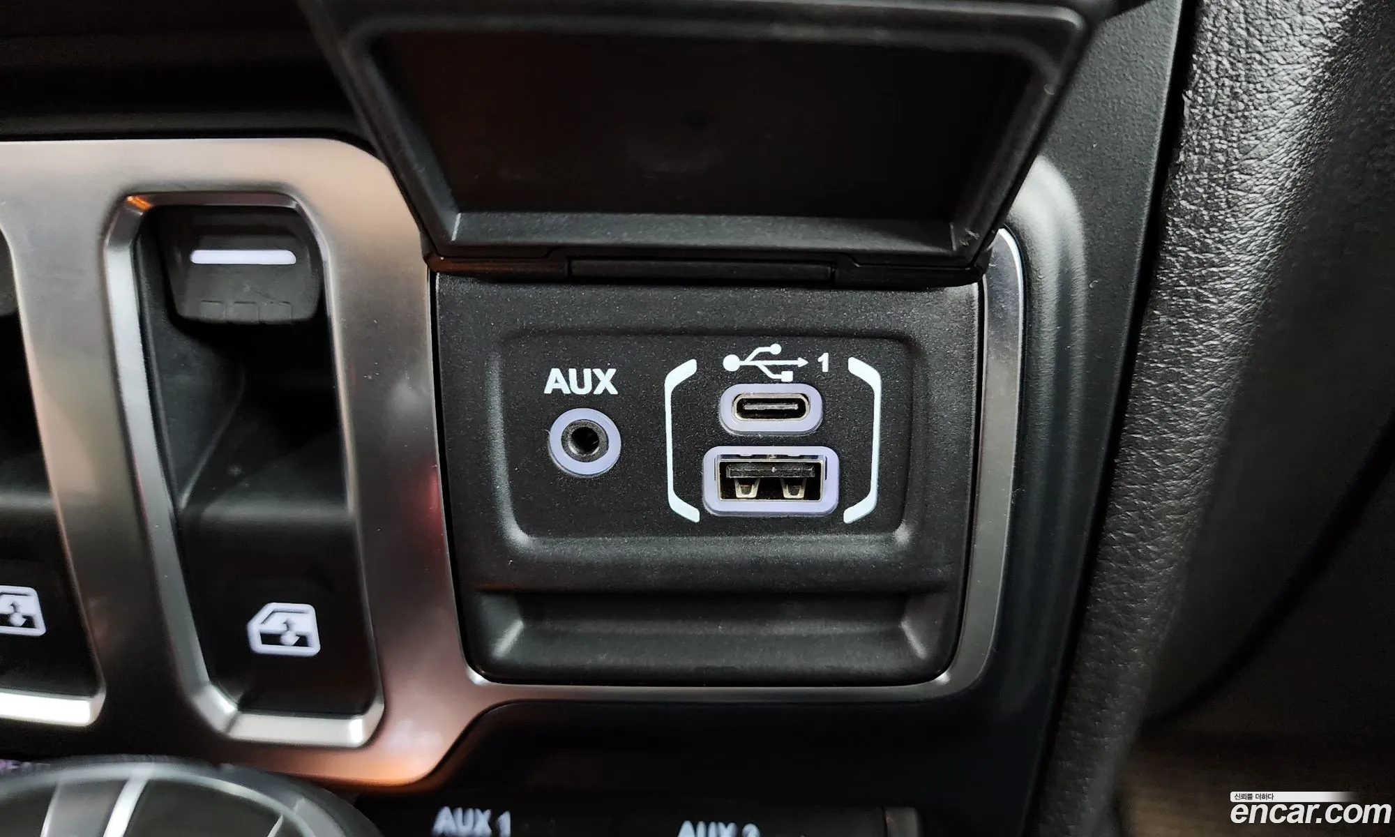 Jeep Wrangler 2024 — 25