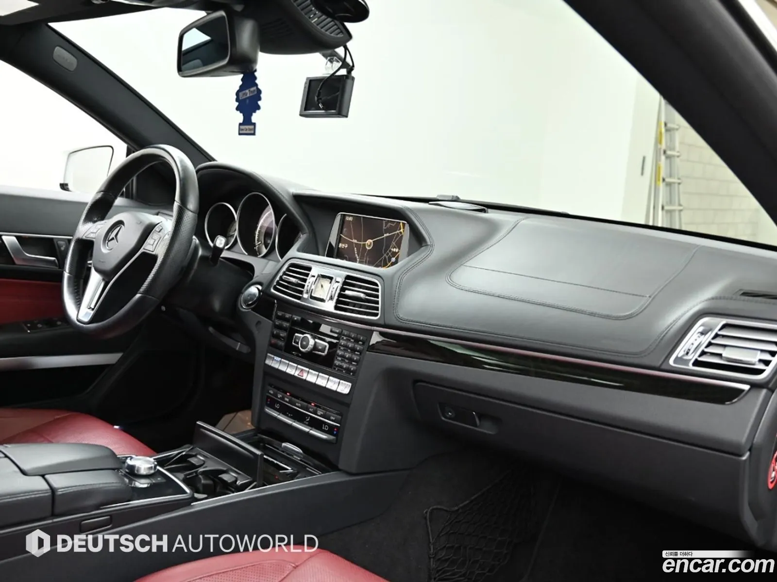 Mercedes-Benz E-Class W212 2014 — 18
