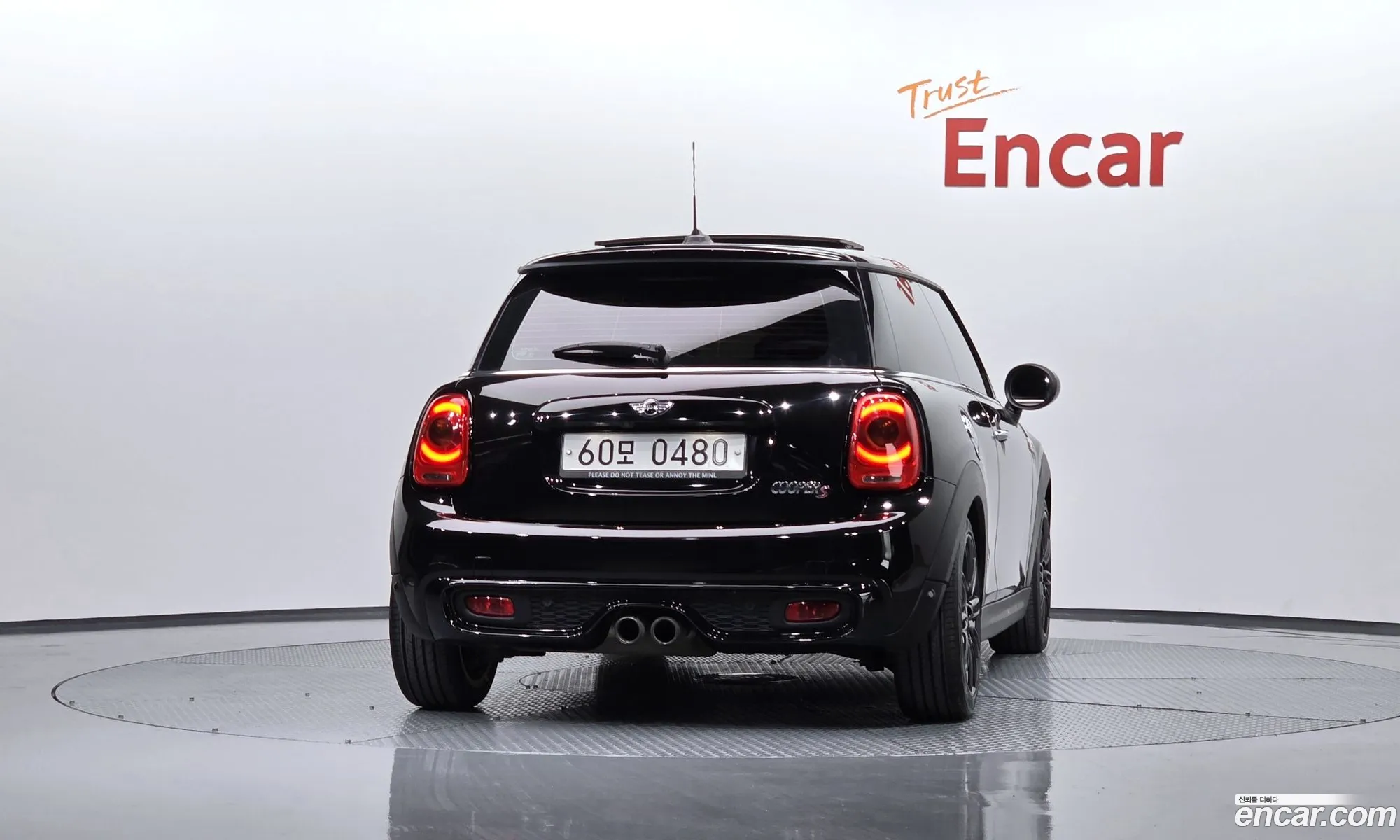 Mini Cooper S 2016 WMWXP7109GT878243 — 17