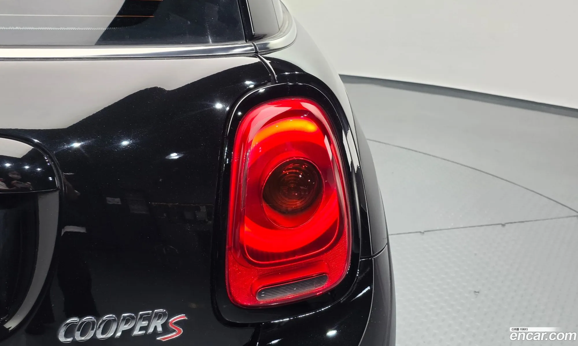 Mini Cooper S 2016 WMWXP7109GT878243 — 2