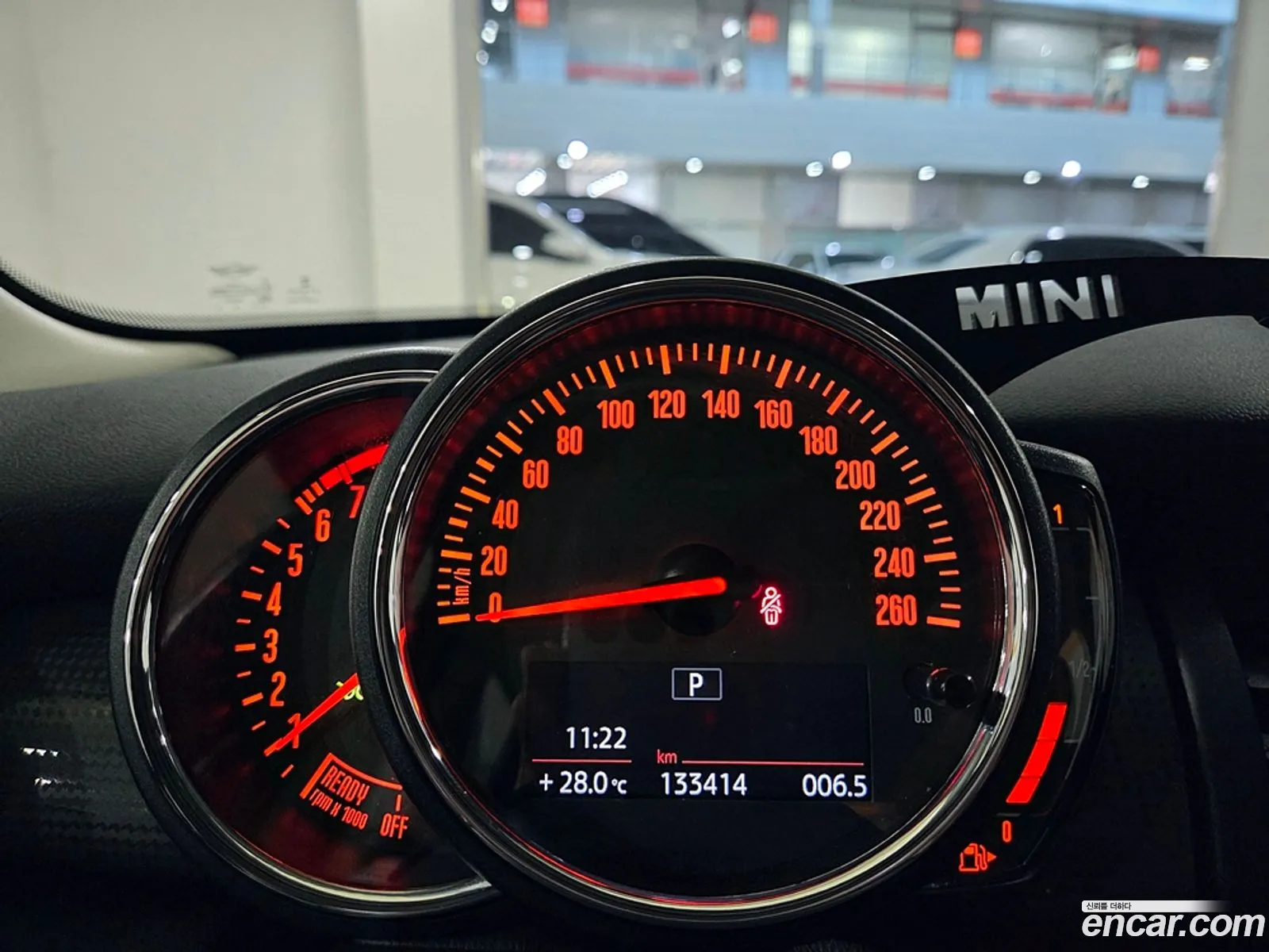 Mini Cooper 2018 — 19