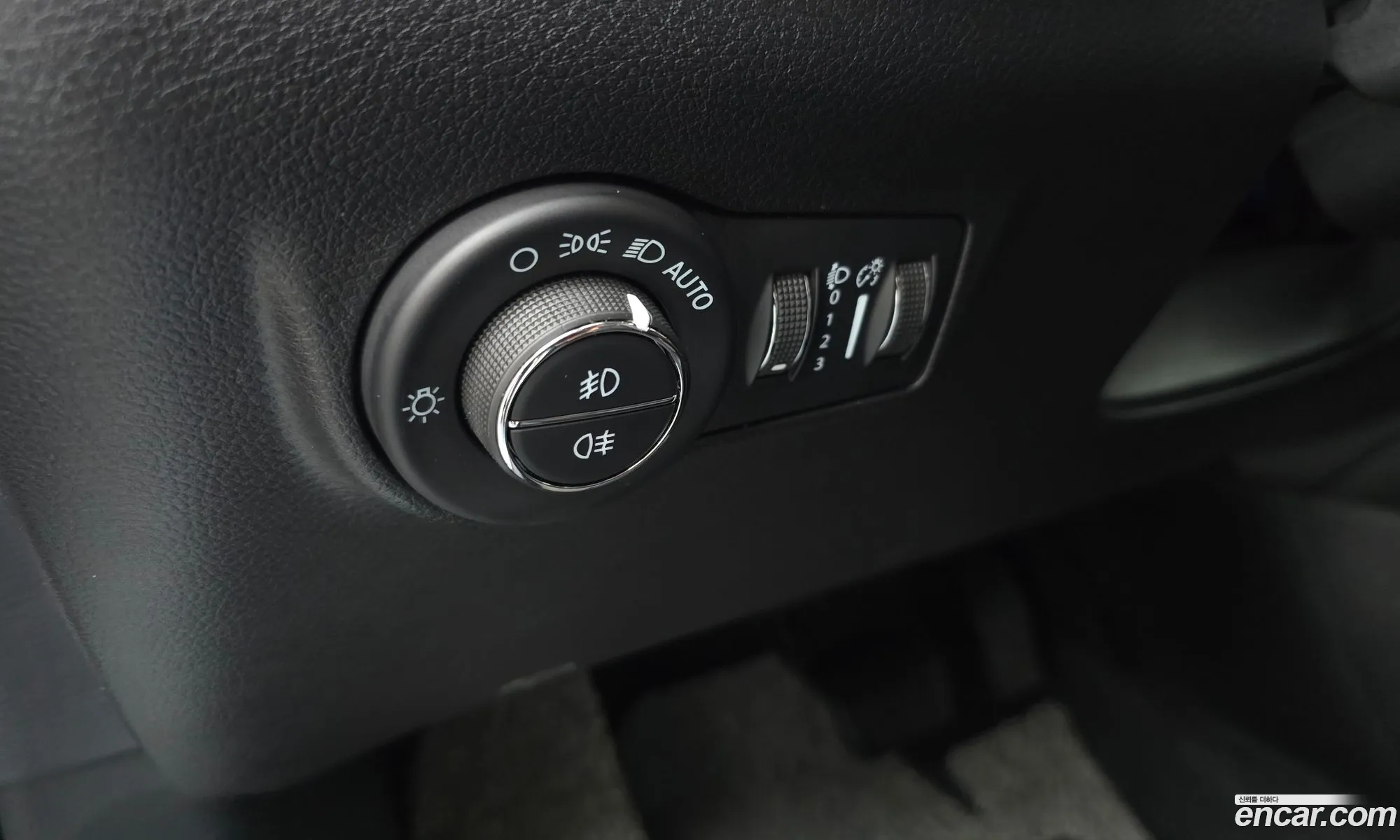 Jeep Compass 2022 3C4NJDCB6NT179128 — 3