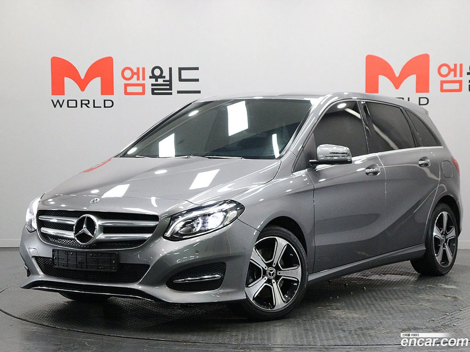 Mercedes-Benz B-Class W246 2018 — 15