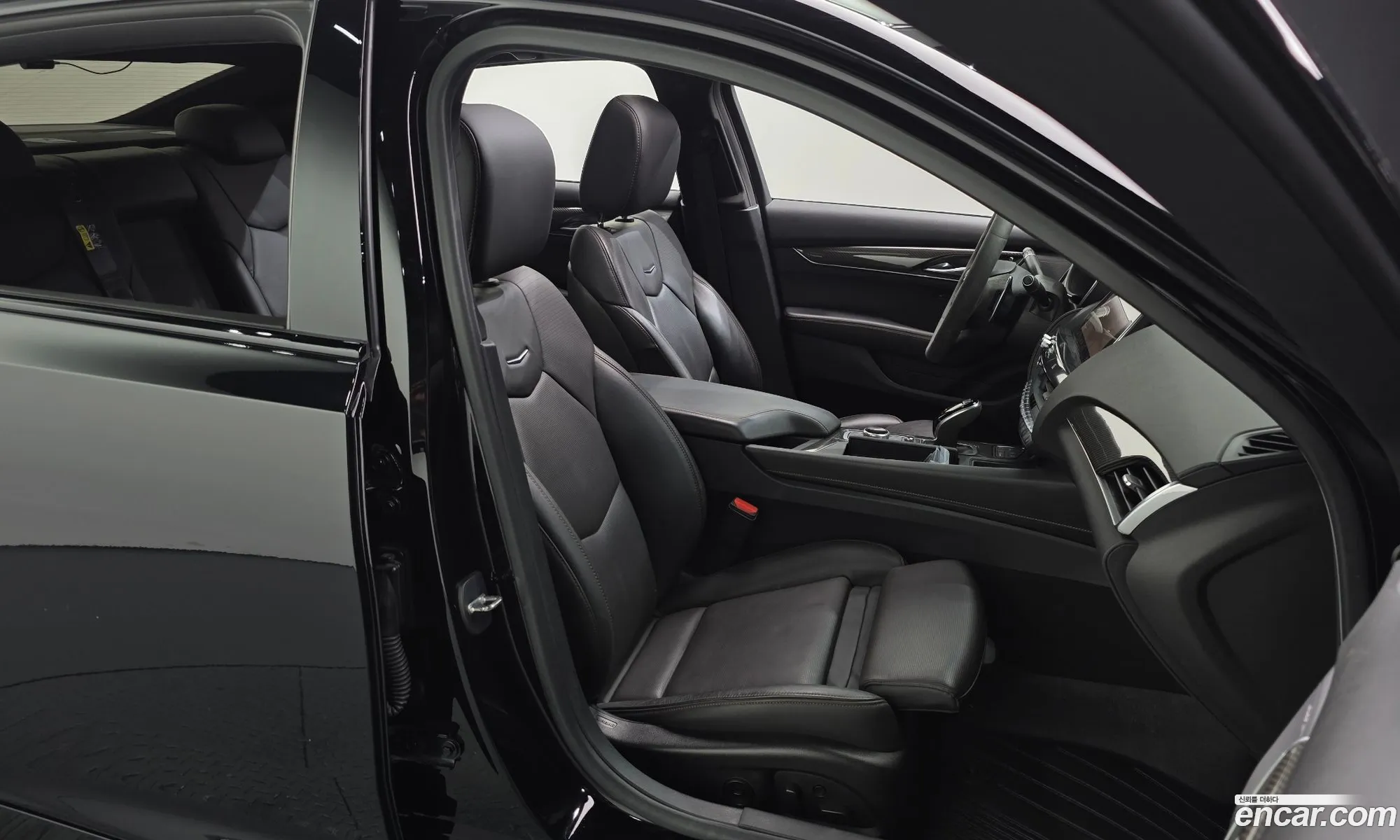 Cadillac CT5 2020 — 10