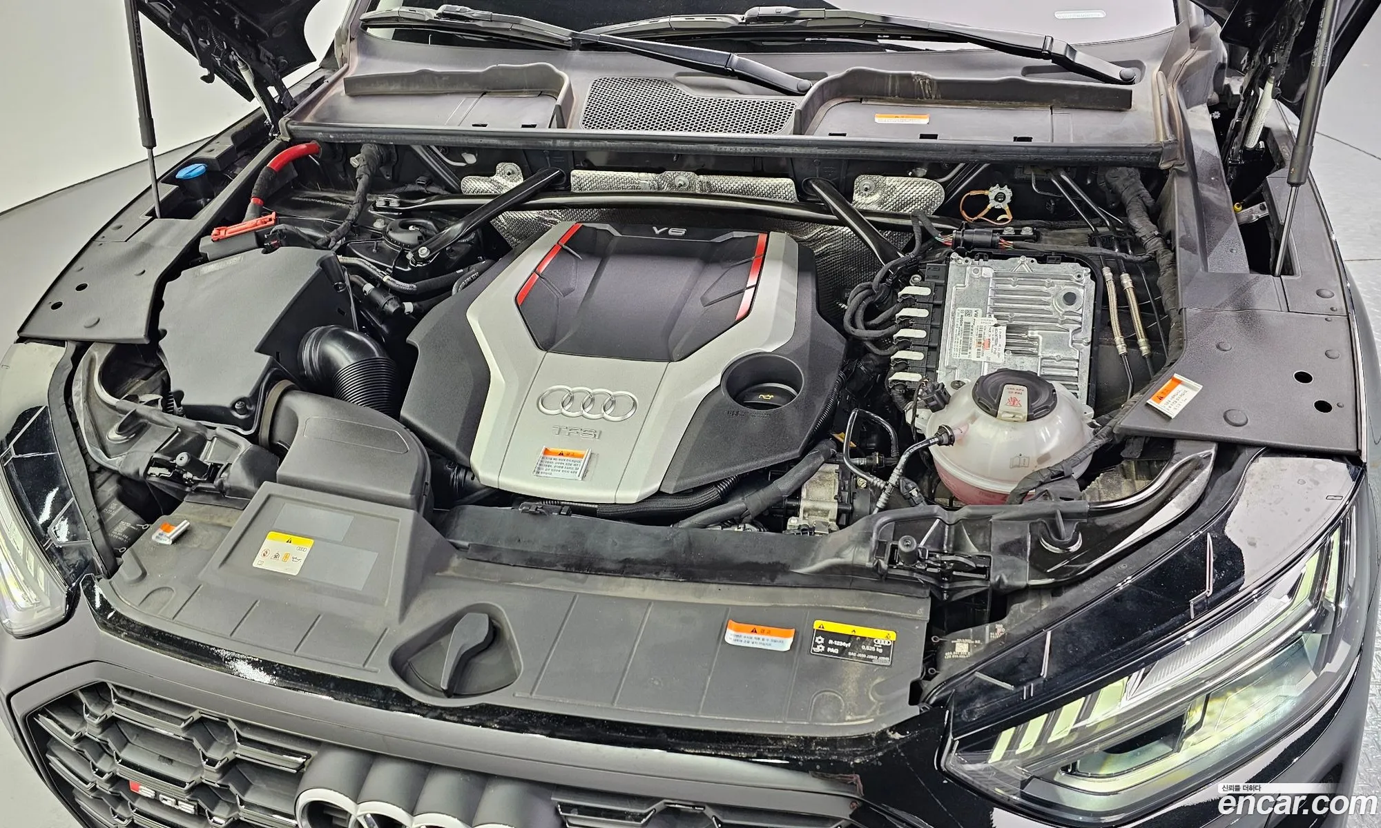 Audi SQ5 2021 WAUZZZFY111111111 — 17