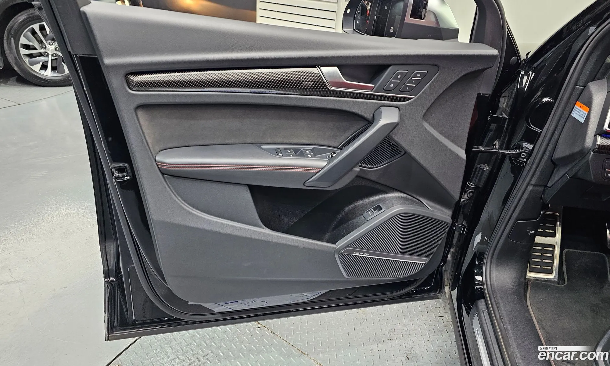 Audi SQ5 2021 WAUZZZFY111111111 — 6