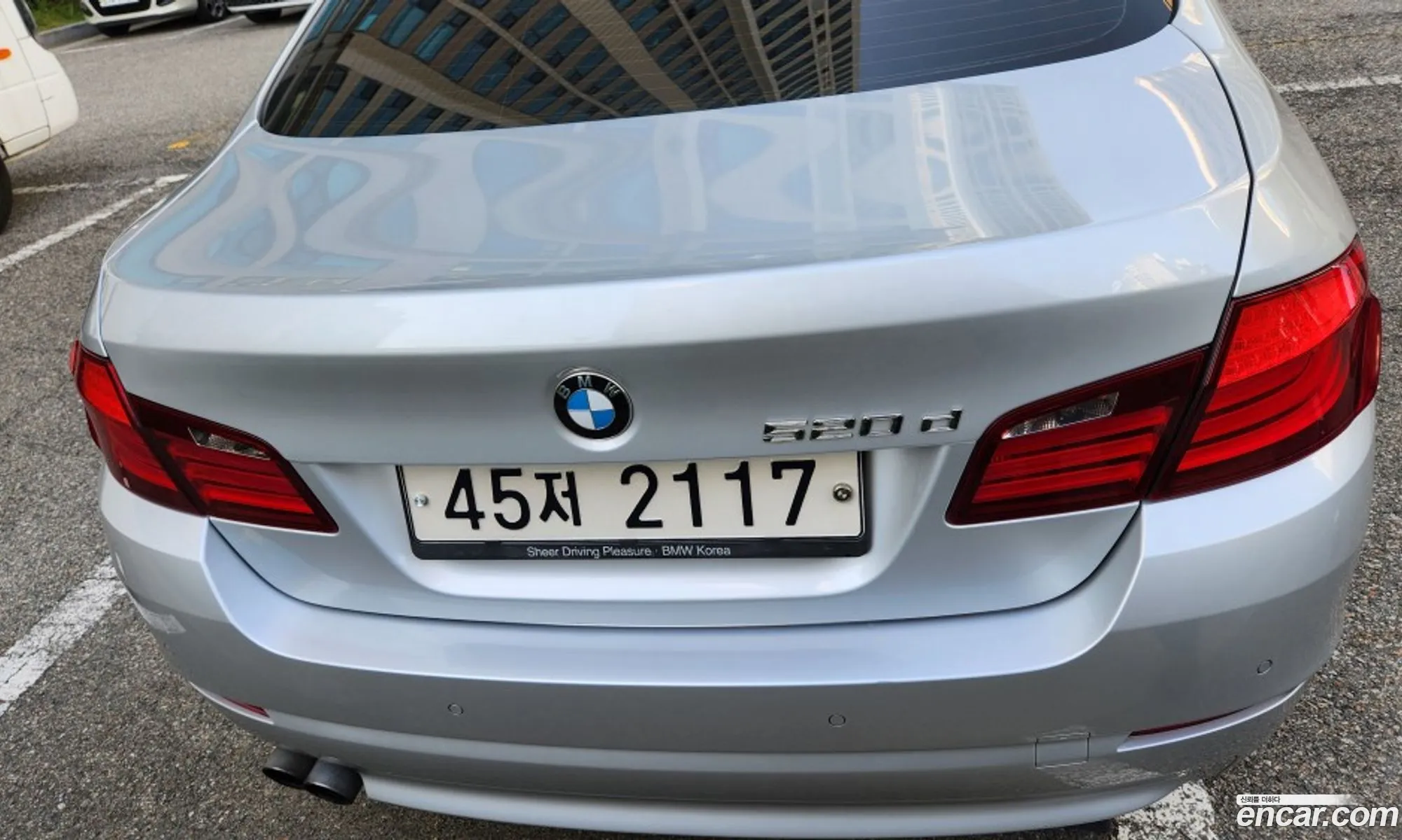 BMW 5 Series 2011 — 7