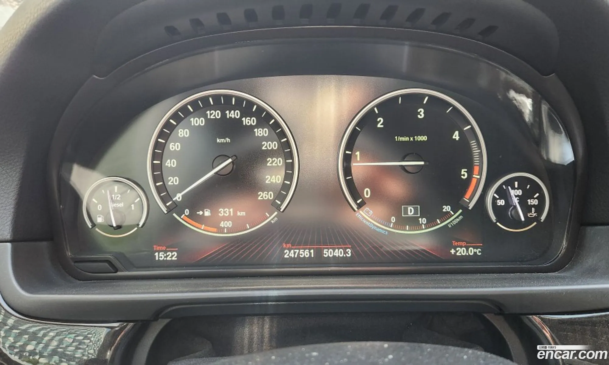 BMW 5 Series 2011 — 17