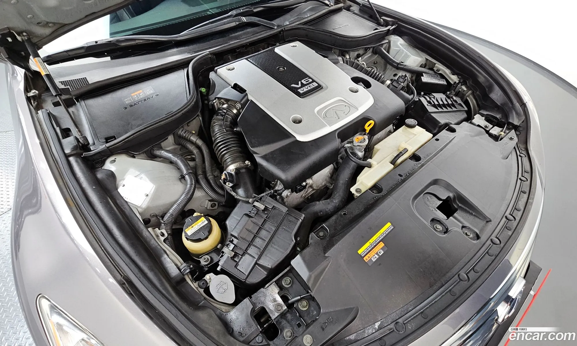 Infiniti G37