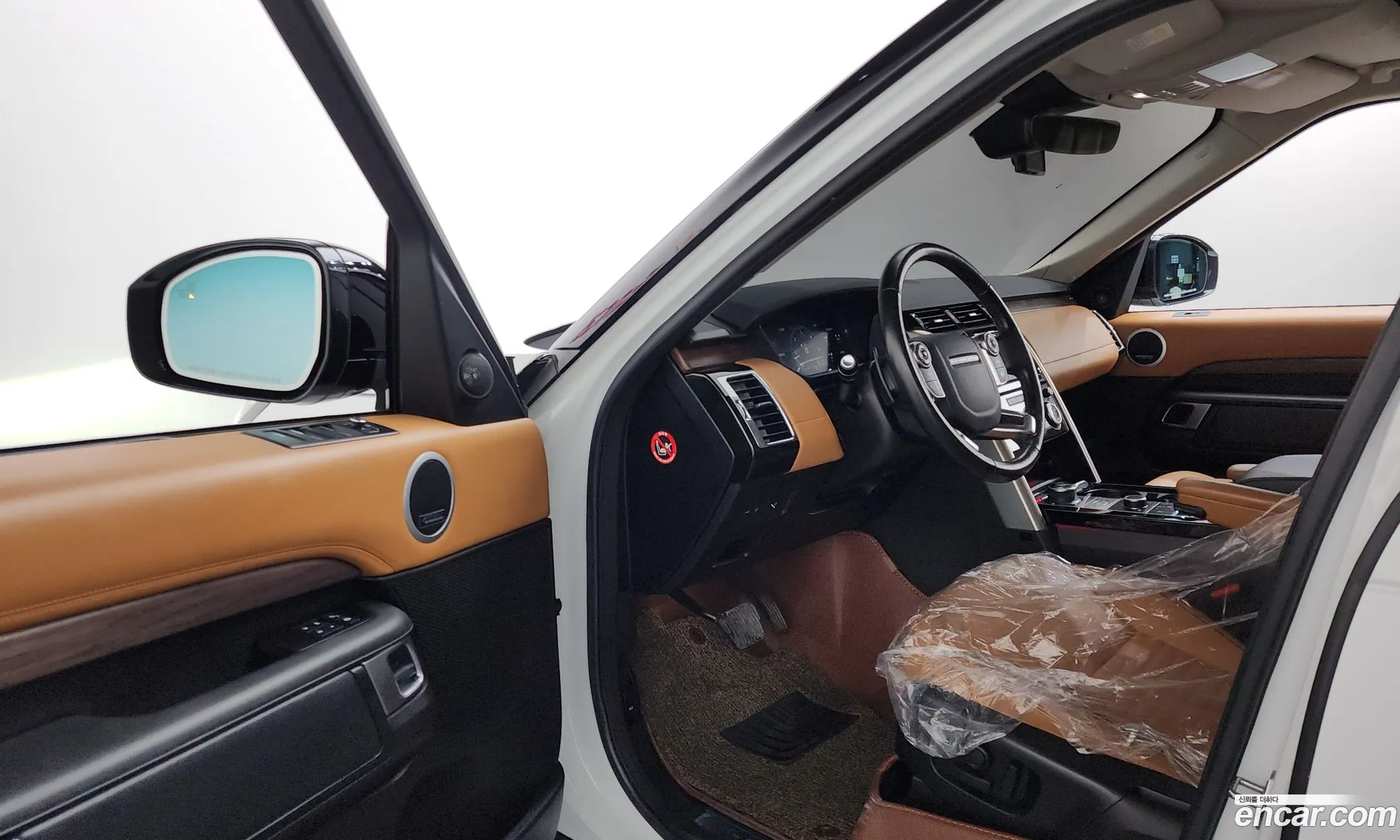 Land Rover Discovery 5 2018 SALRA2BK3JA062026 — 6