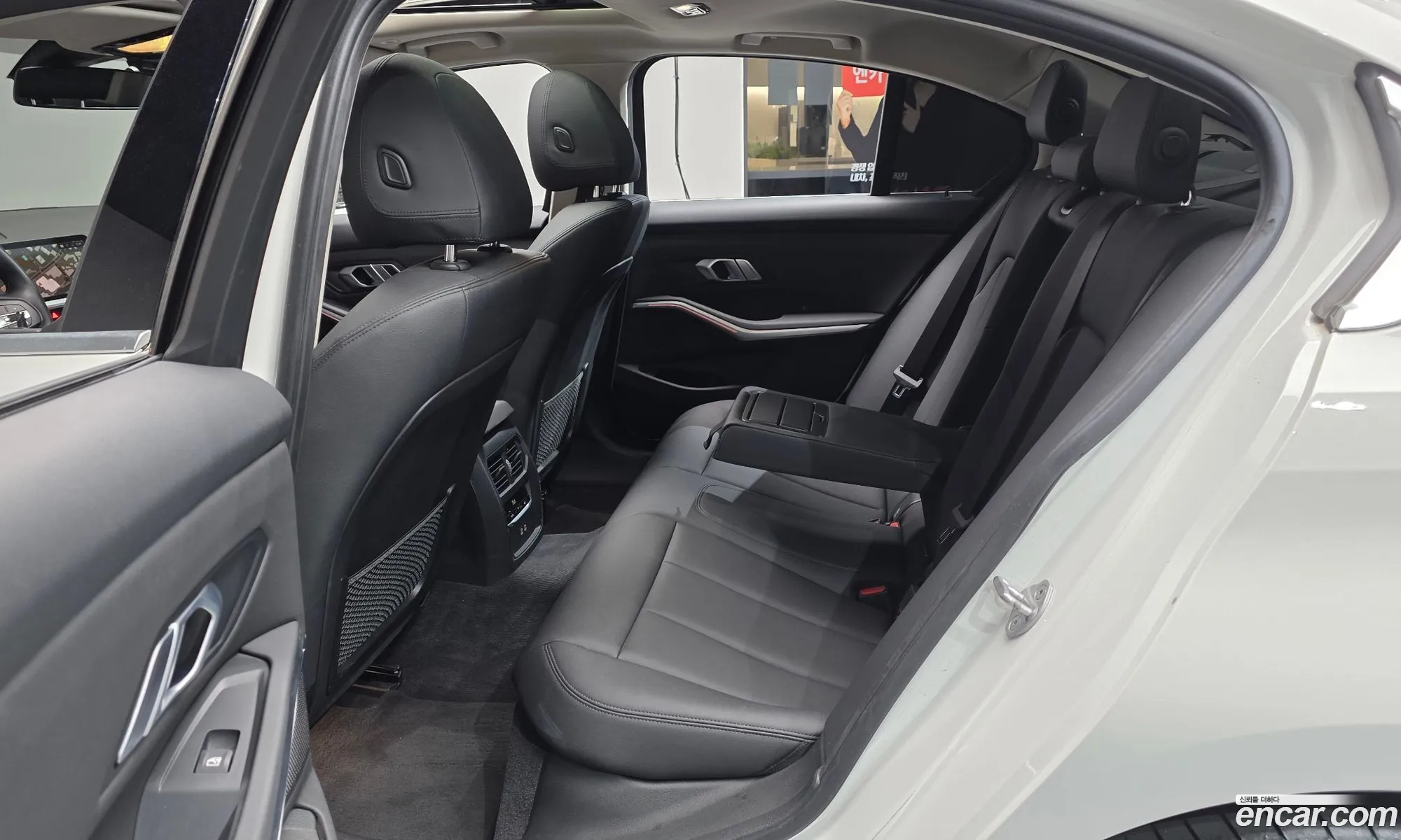 BMW 3 Series 2021 — 14