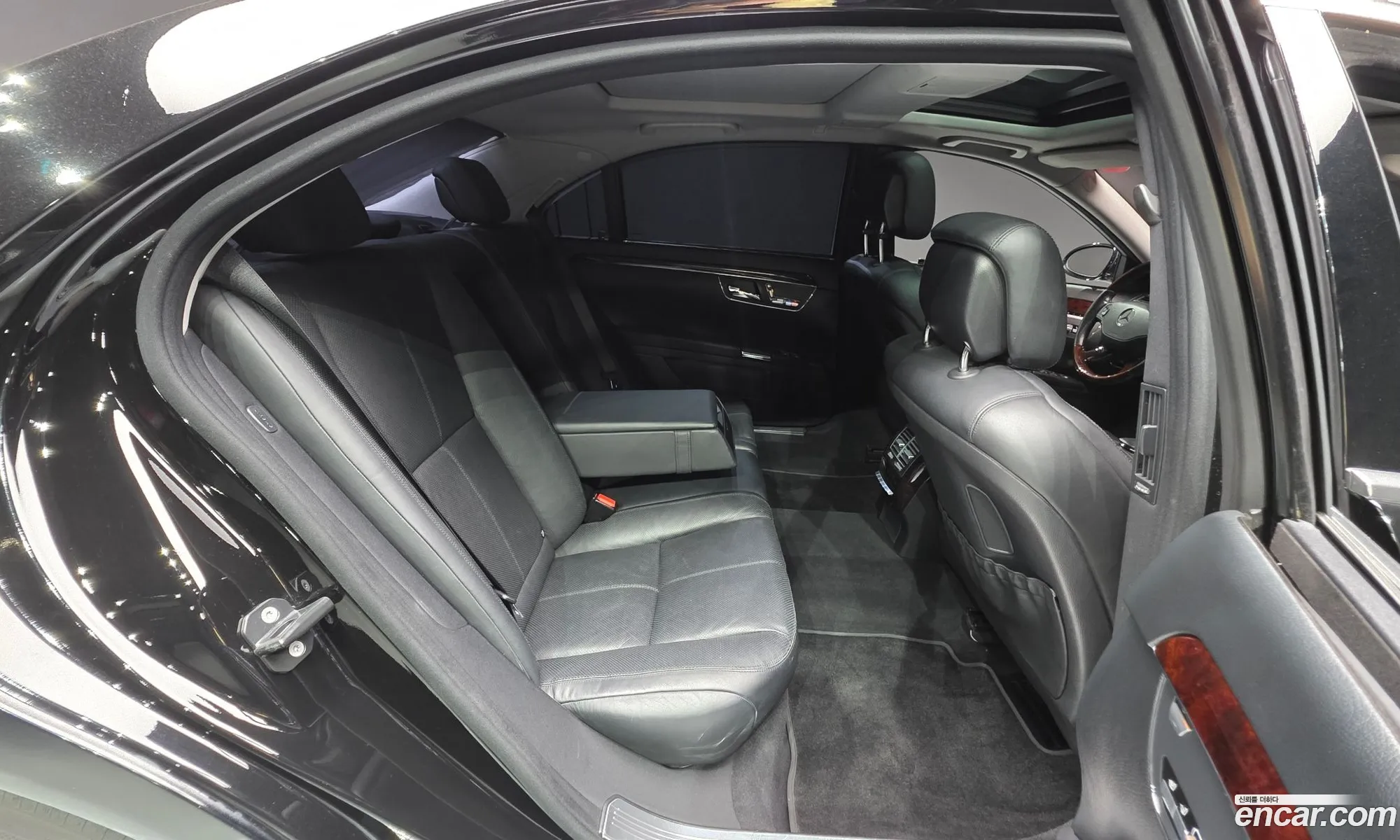 Mercedes-Benz S-Class W221 2007 — 9