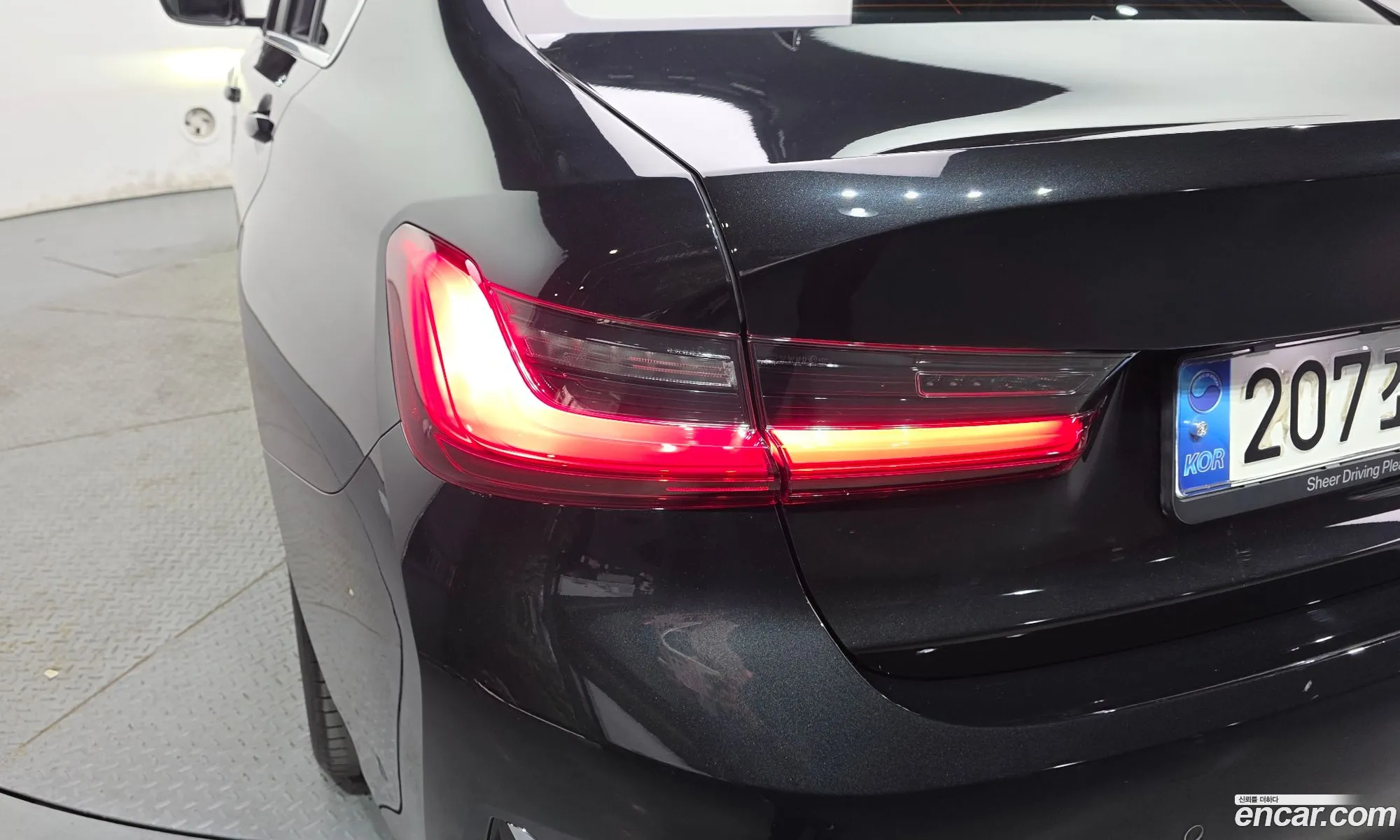 BMW 3 Series 2021 — 11