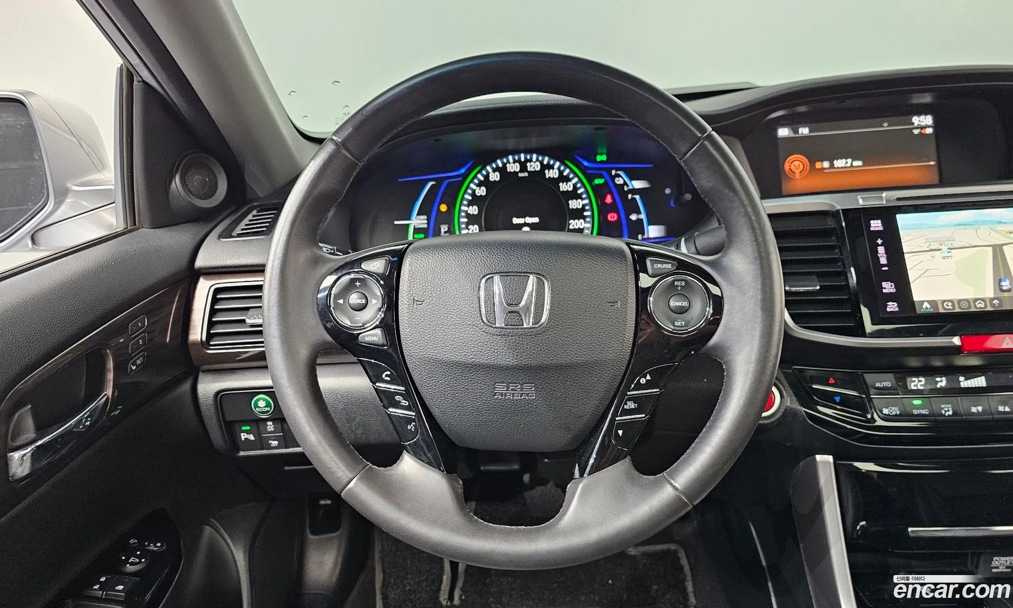 Honda All New Accord 2017 JHMCR6650HC201472 — 10