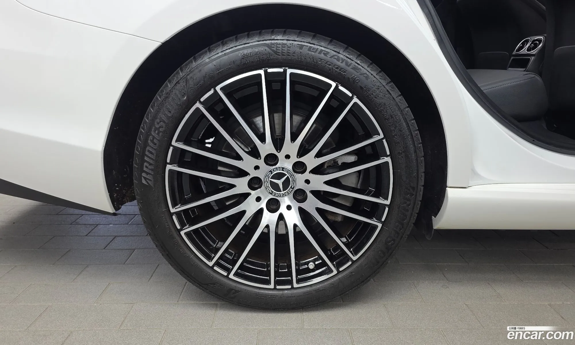 Mercedes-Benz C-Class W206 2024 — 5
