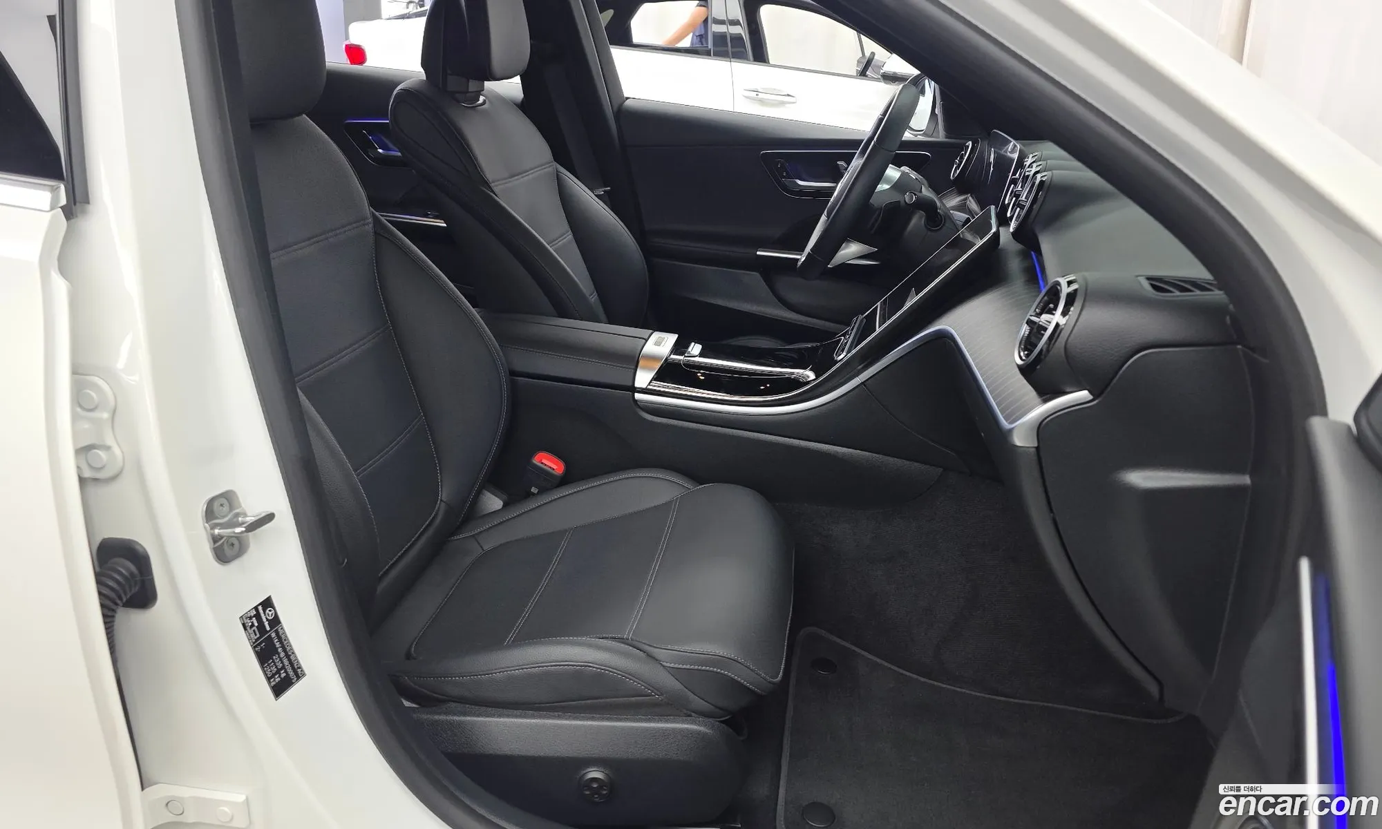 Mercedes-Benz C-Class W206 2024 — 20