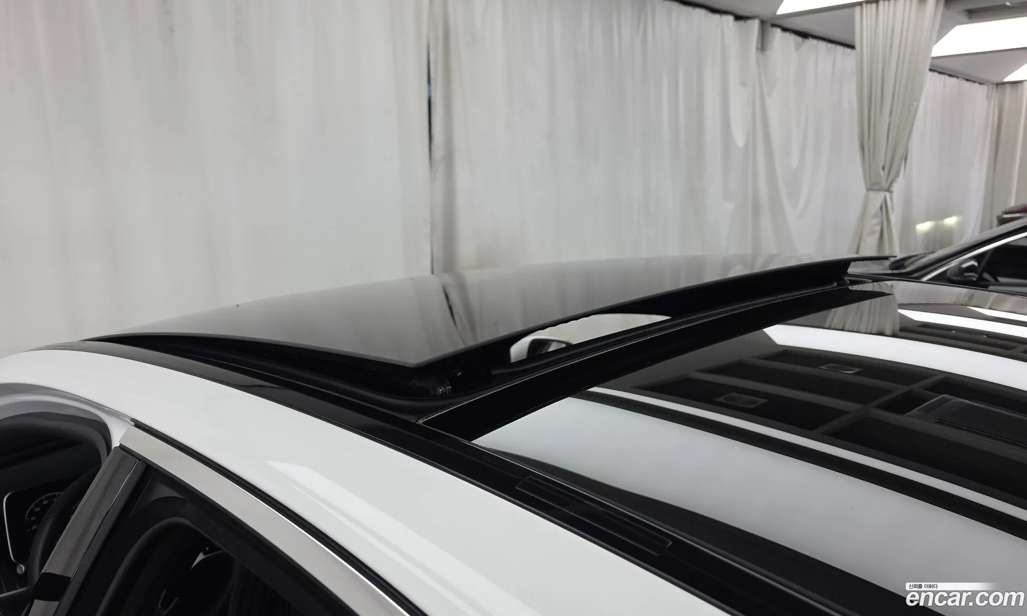 Mercedes-Benz C-Class W206 2024 — 32