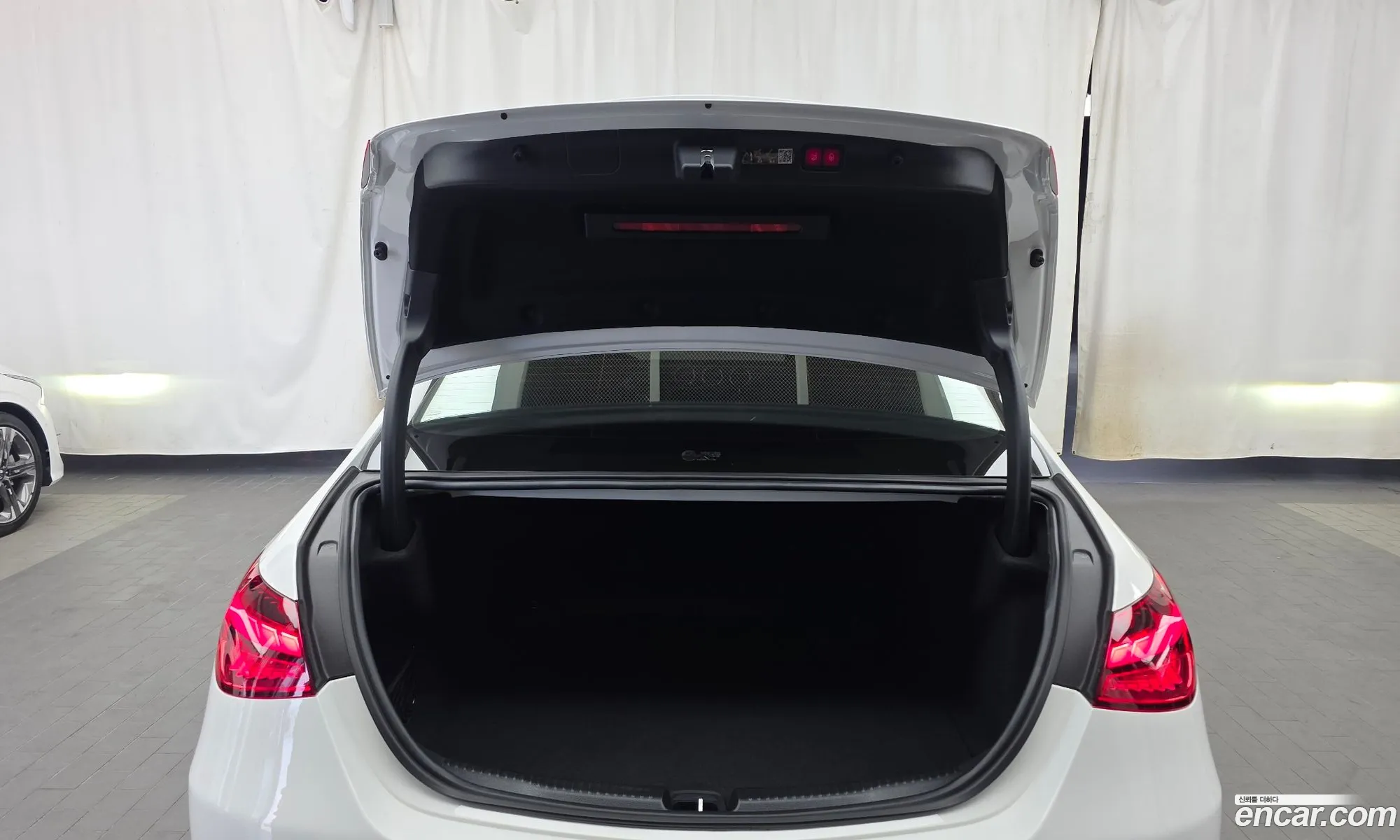 Mercedes-Benz C-Class W206 2024 — 29