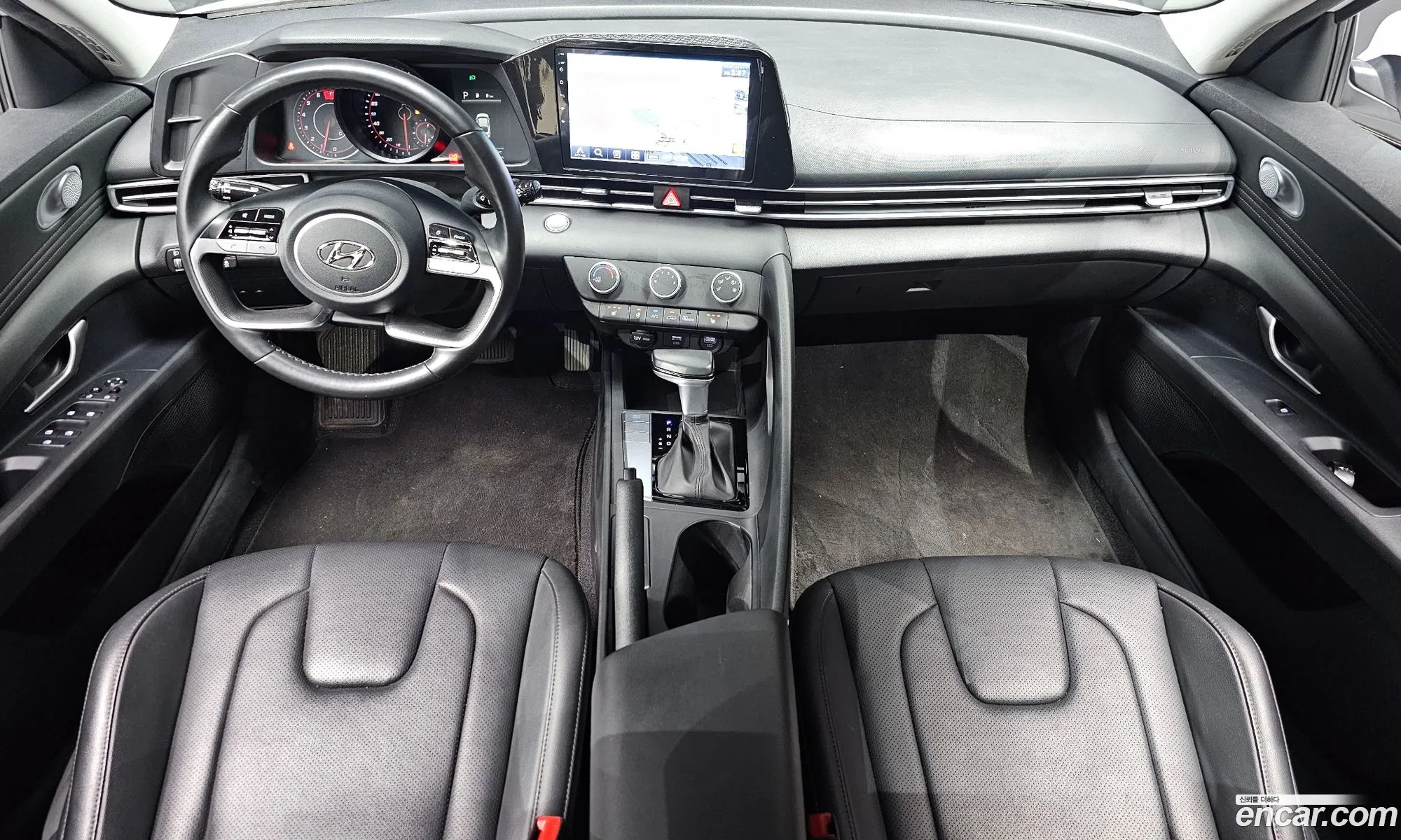 Hyundai Elantra 2021 — 4