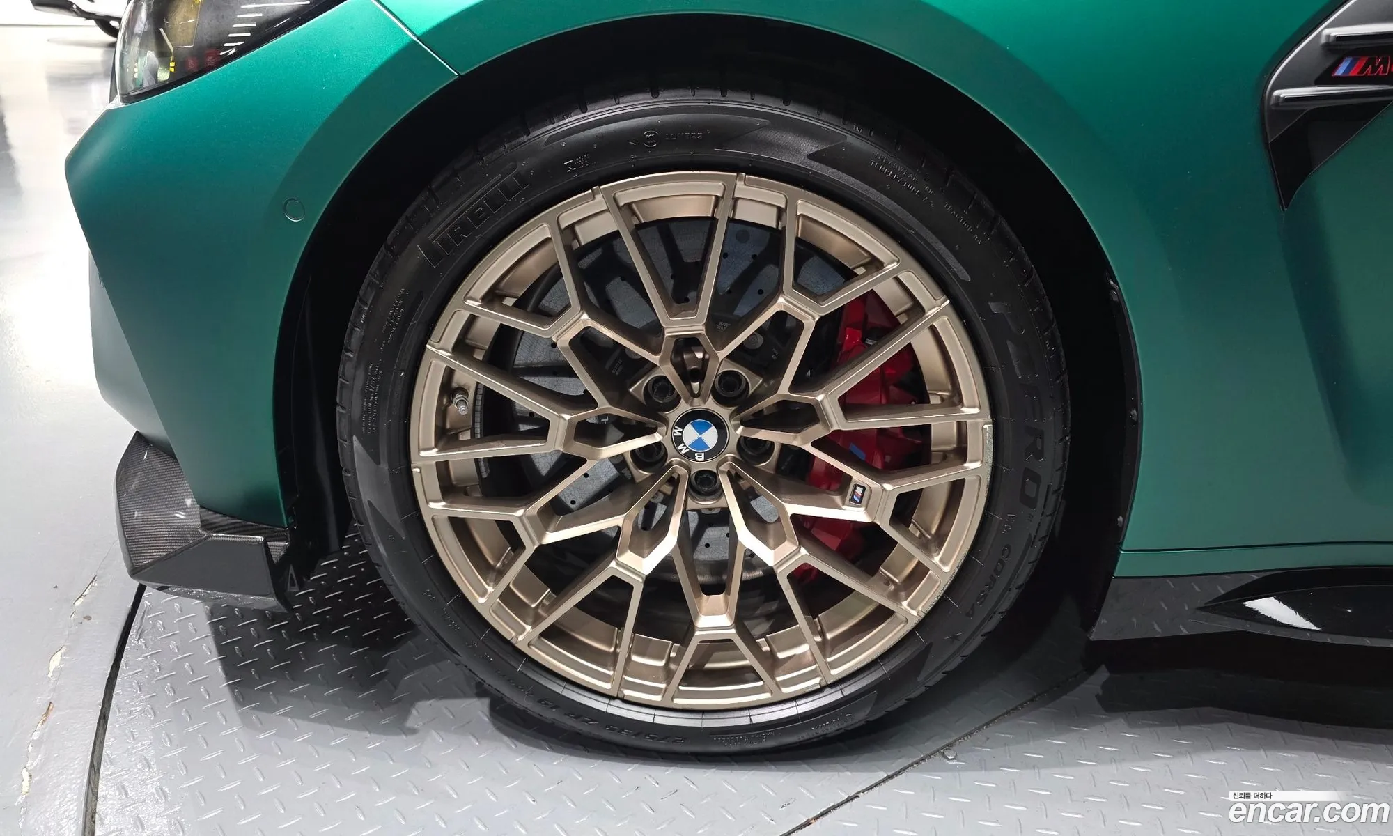 BMW M4 2025 WBS41HK03SCV46554 — 23