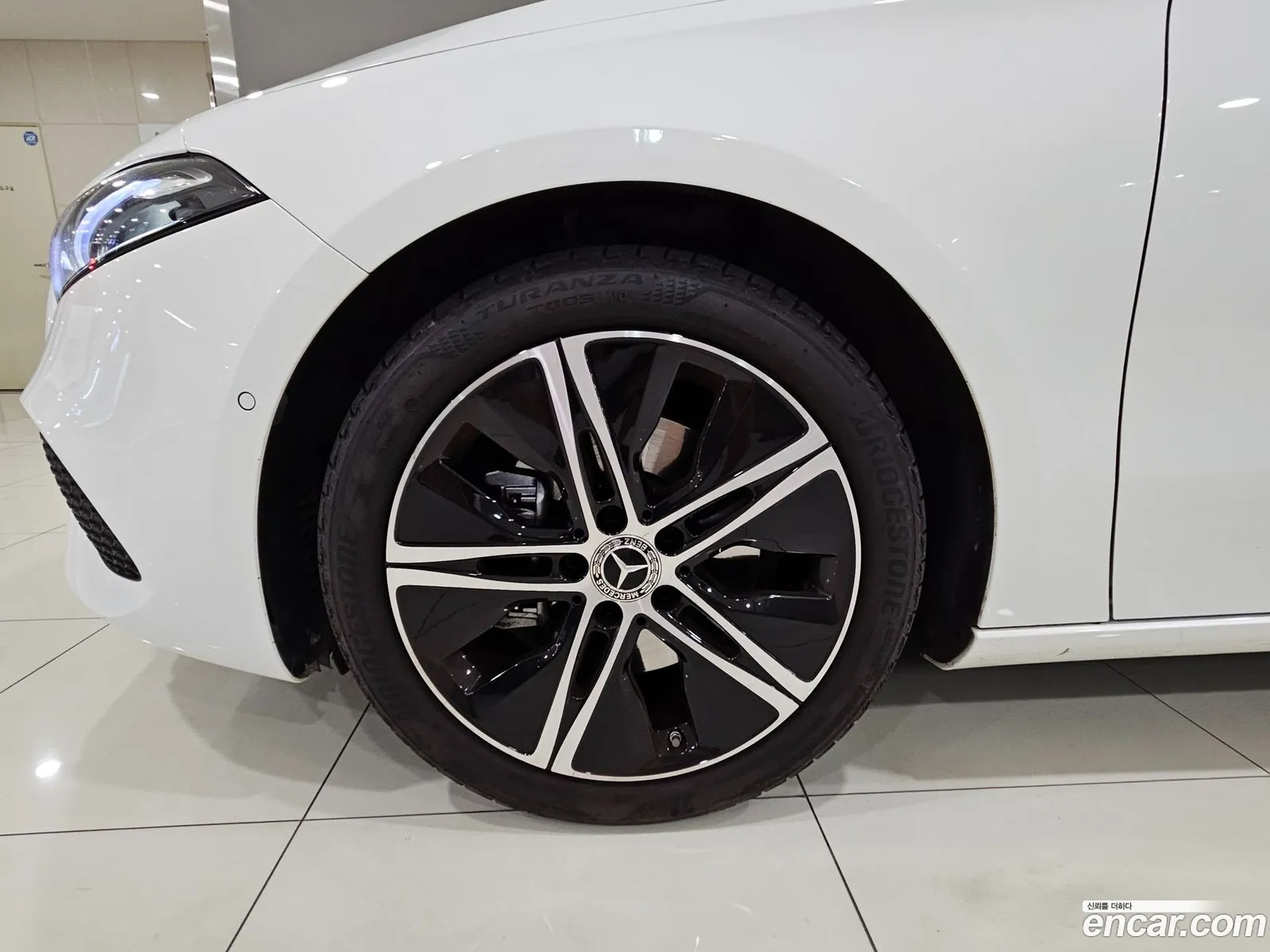 Mercedes-Benz A-Class W177 2024 — 12