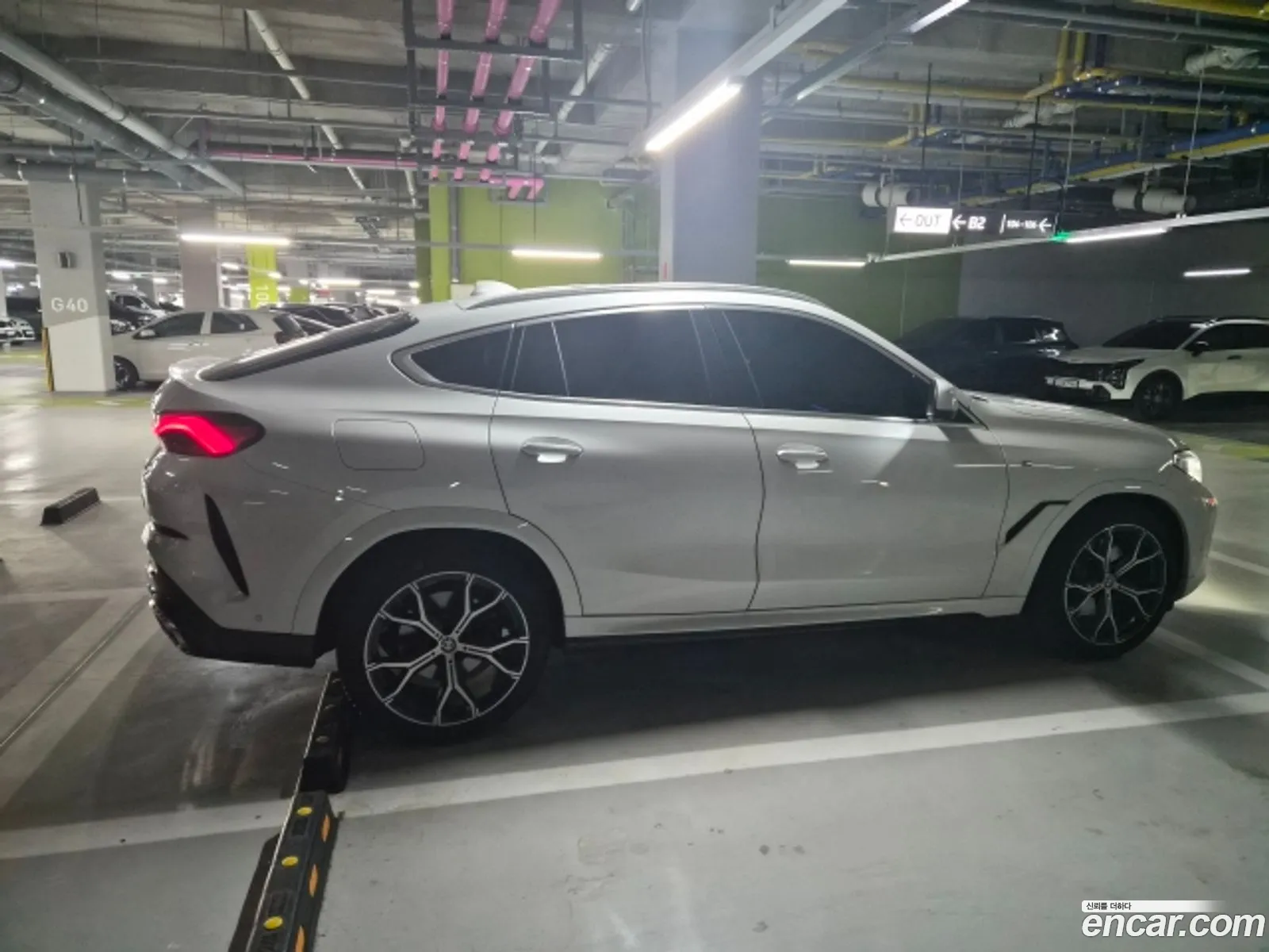 BMW X6 2023 — 10
