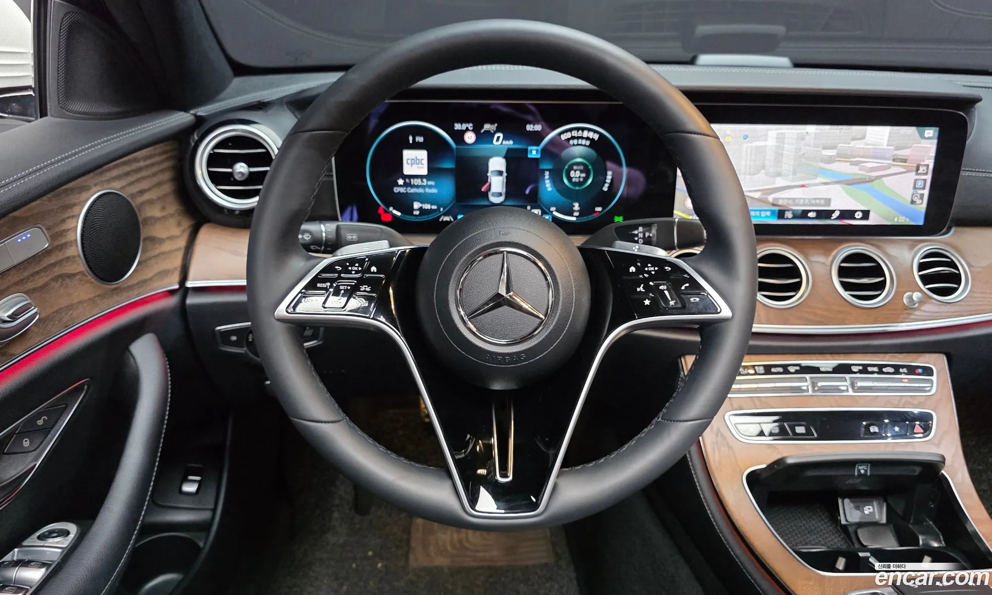 Mercedes-Benz E-Class W213 2022 — 20