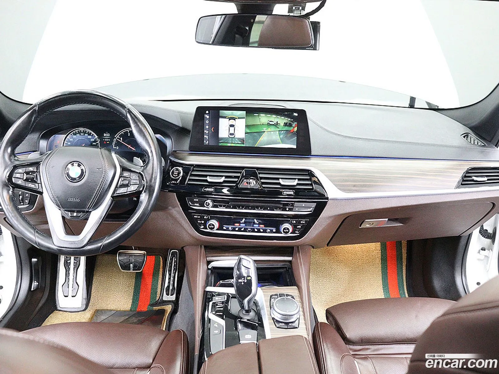 BMW 5 Series 2017 — 11