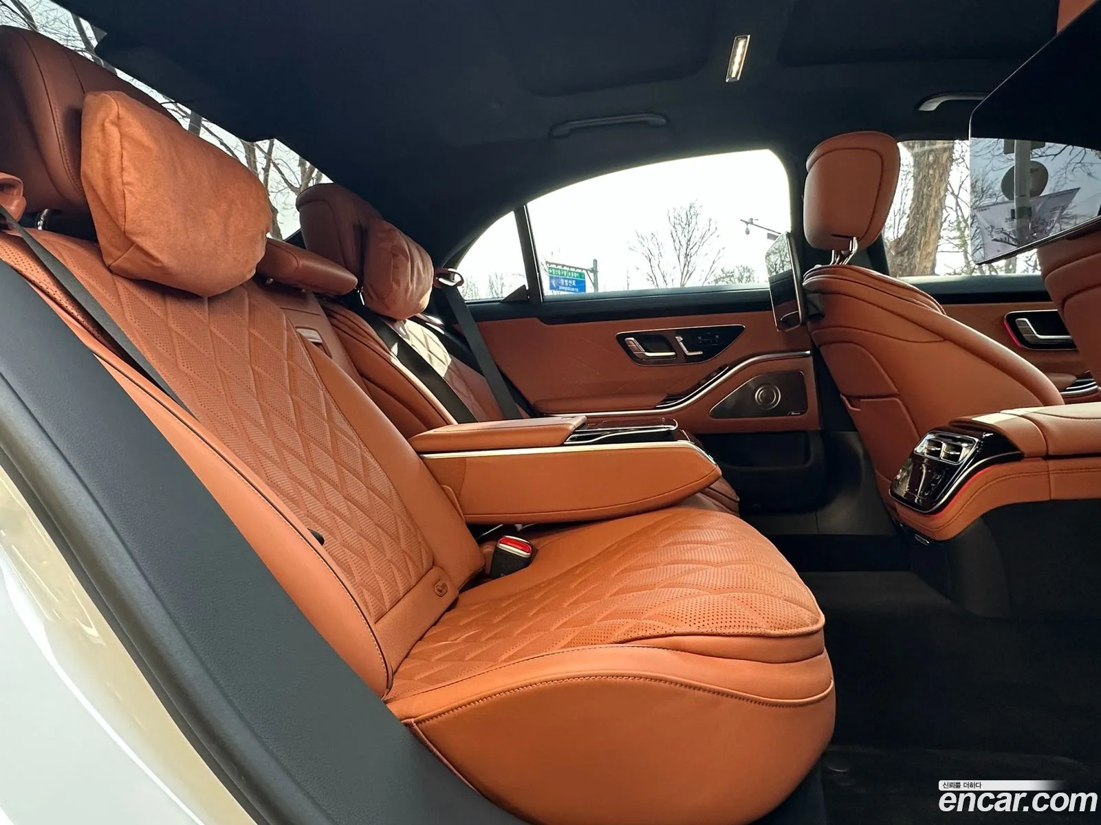 Mercedes-Benz S-Class W223 2024 — 12
