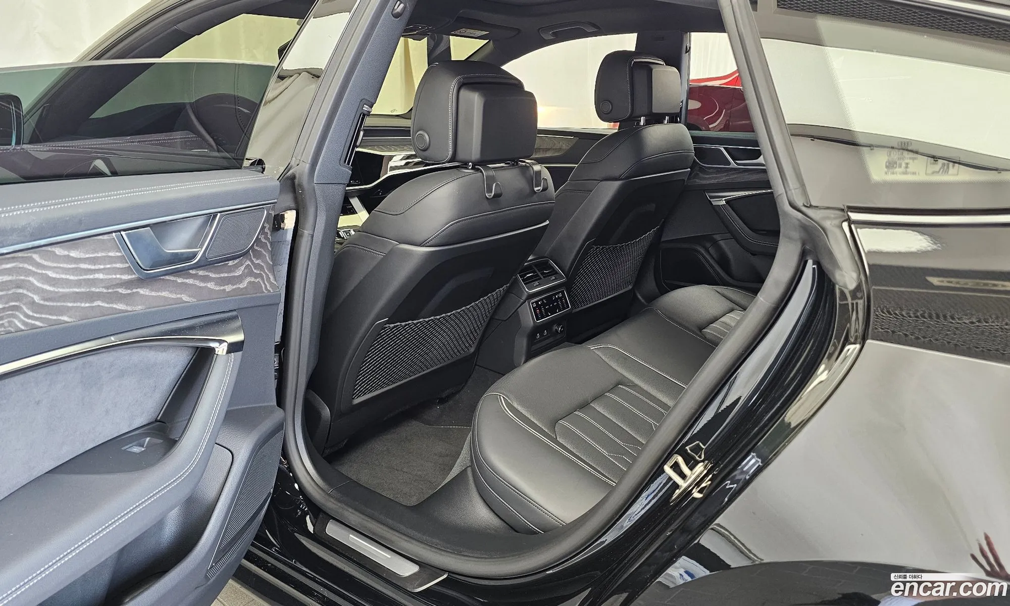 Audi A7 2025 WAUZZZF22SN015970 — 22