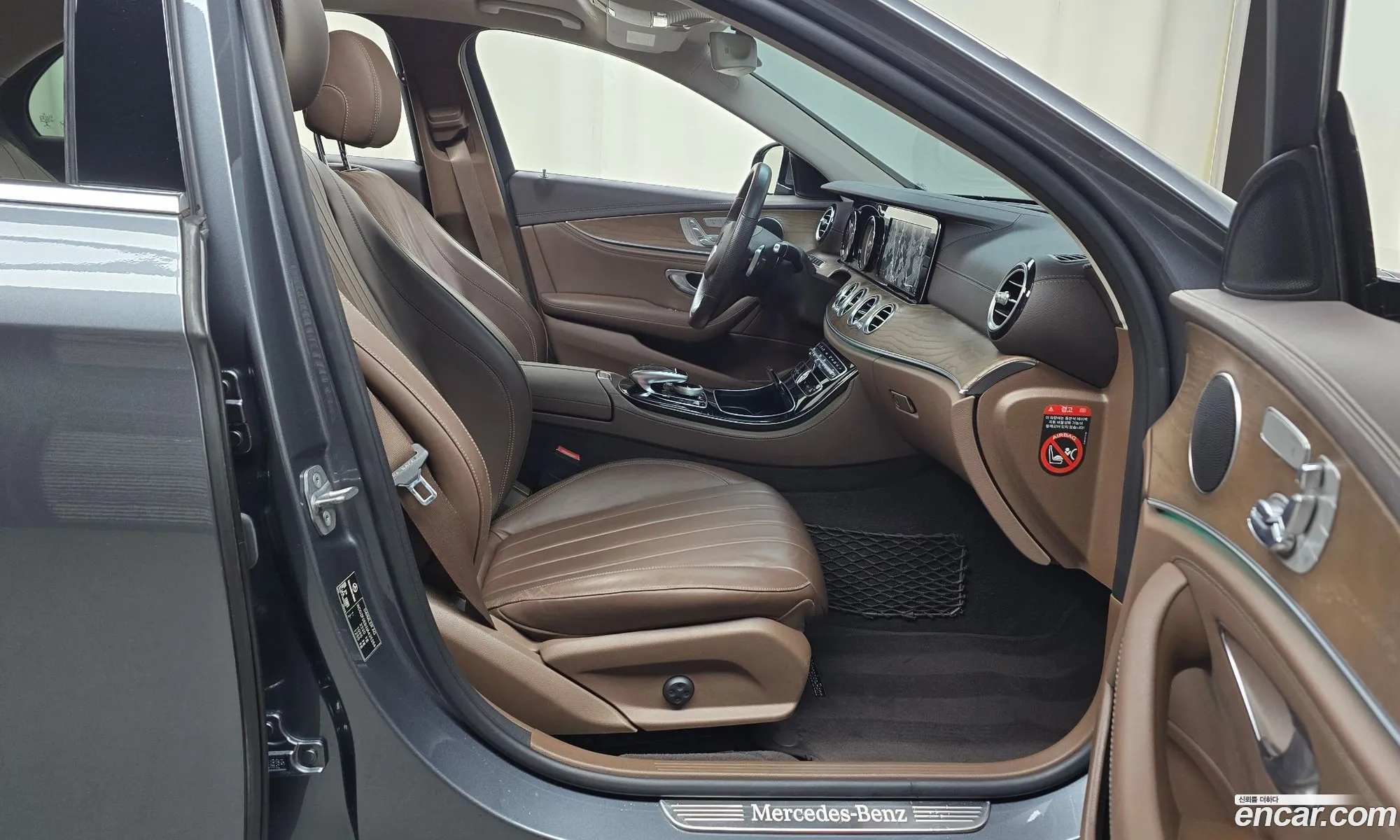 Mercedes-Benz E-Class W213 2018 WDDZF0EB3JA435256 — 13