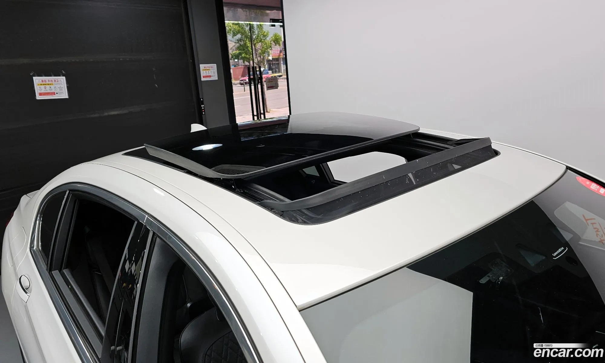 BMW 7 Series 2017 WBA7G6100JB074470 — 5