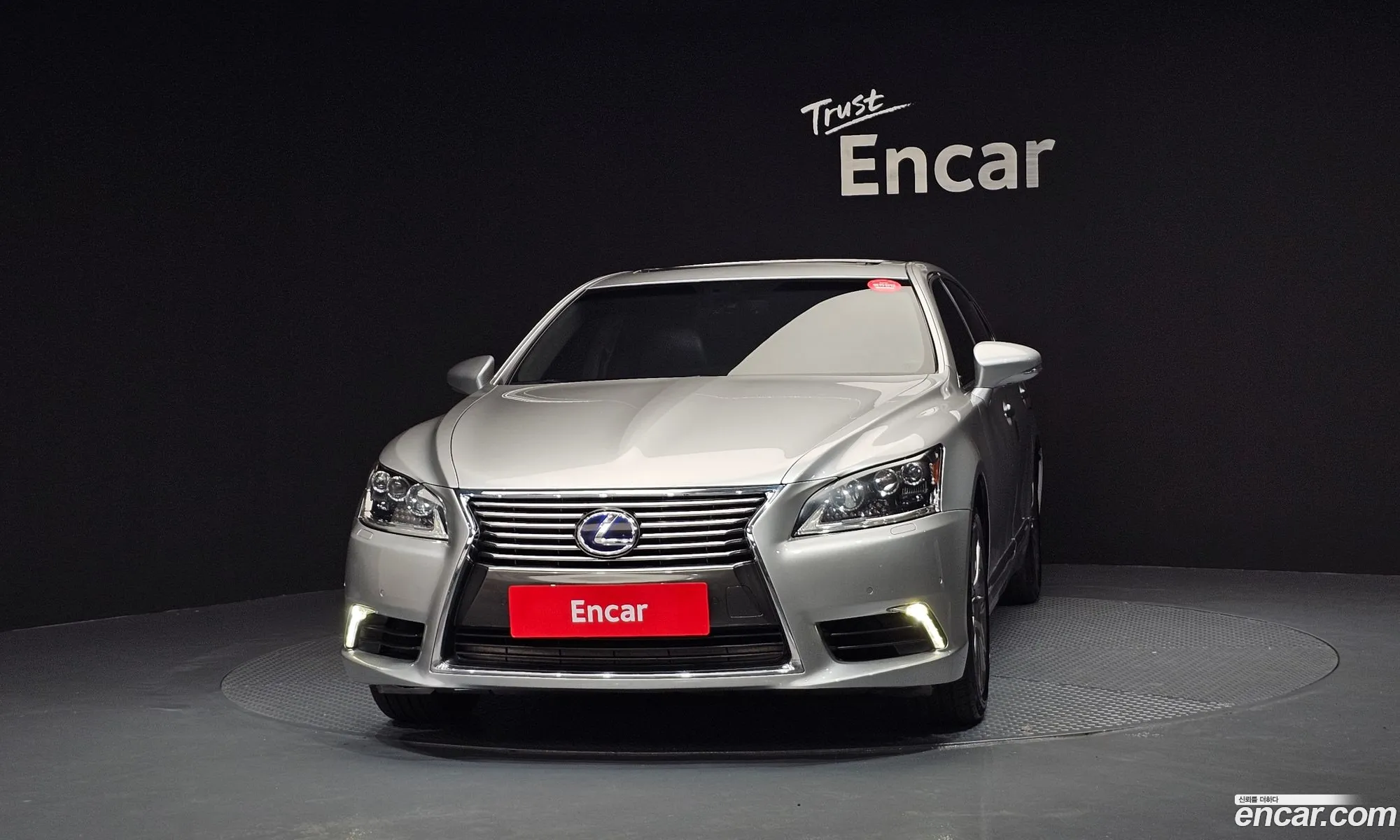 Lexus LS600hL 2014 JTHDU1EF8E5018036 — 6