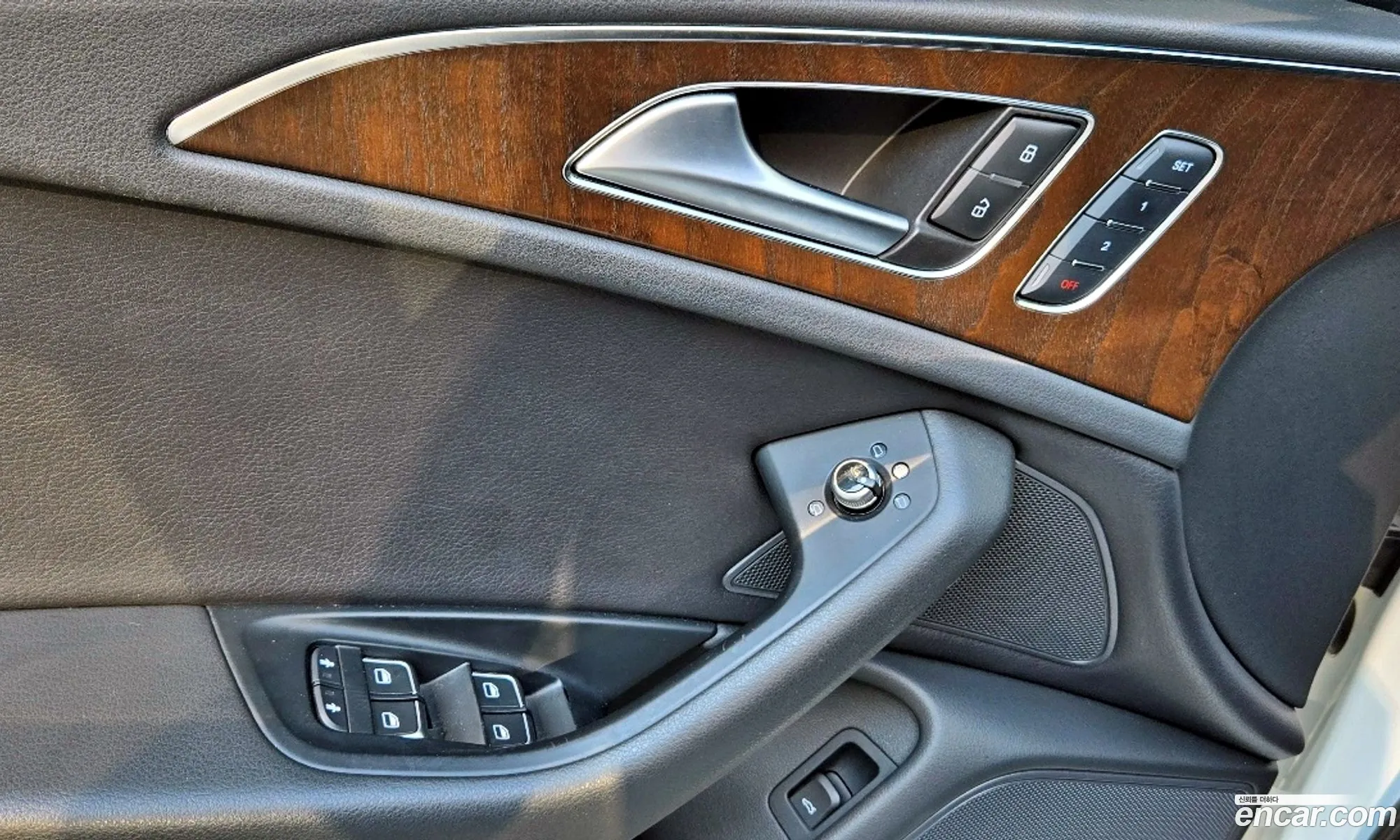 Audi A6 2015 — 17