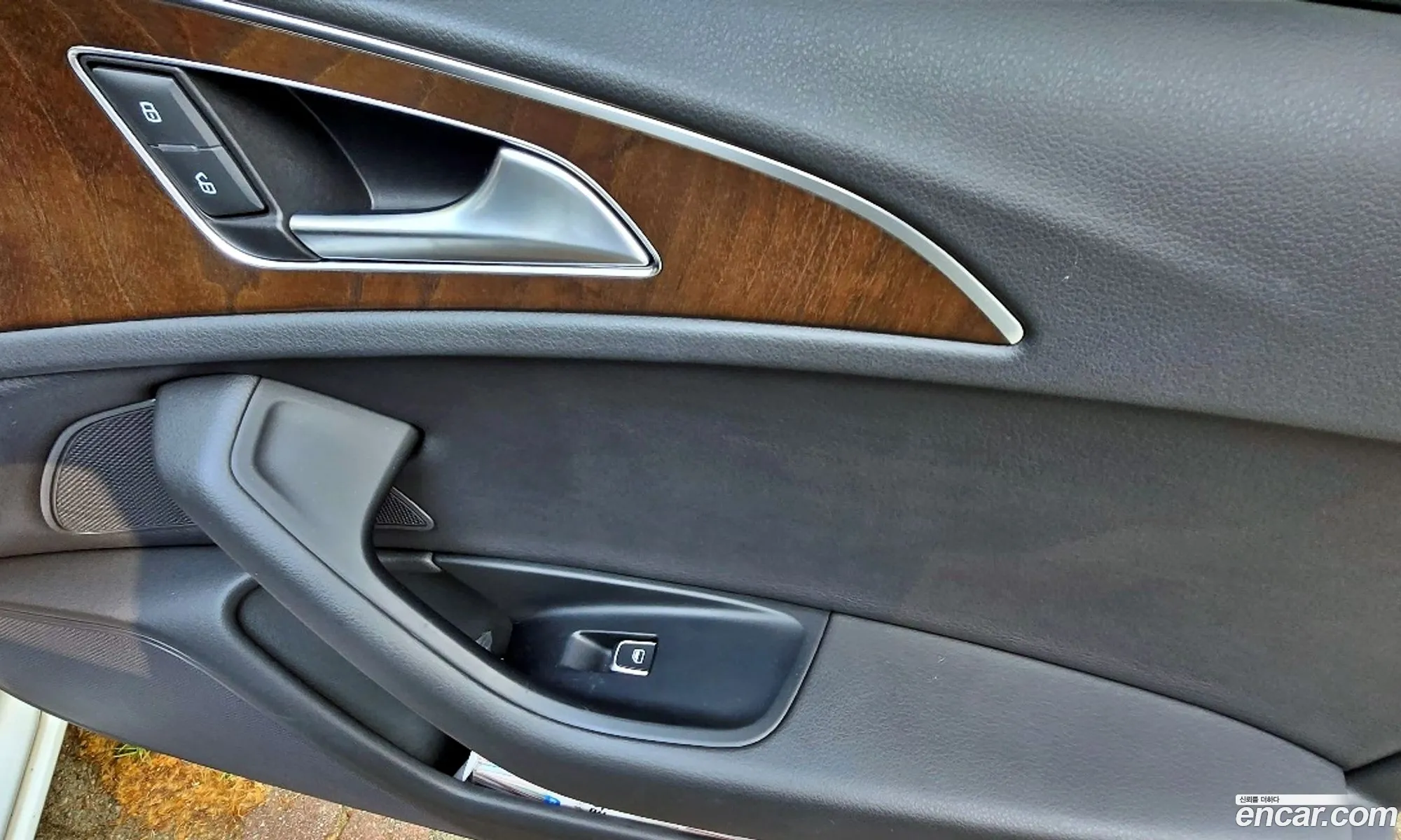 Audi A6 2015 — 12